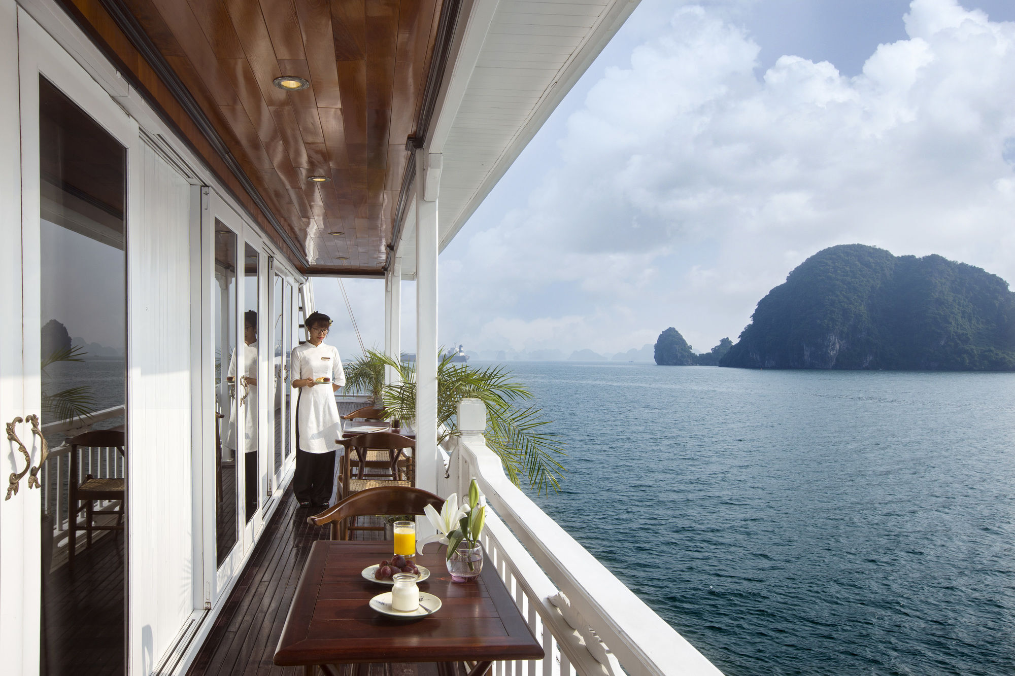 Hotel Aphrodite Cruise Ha Long