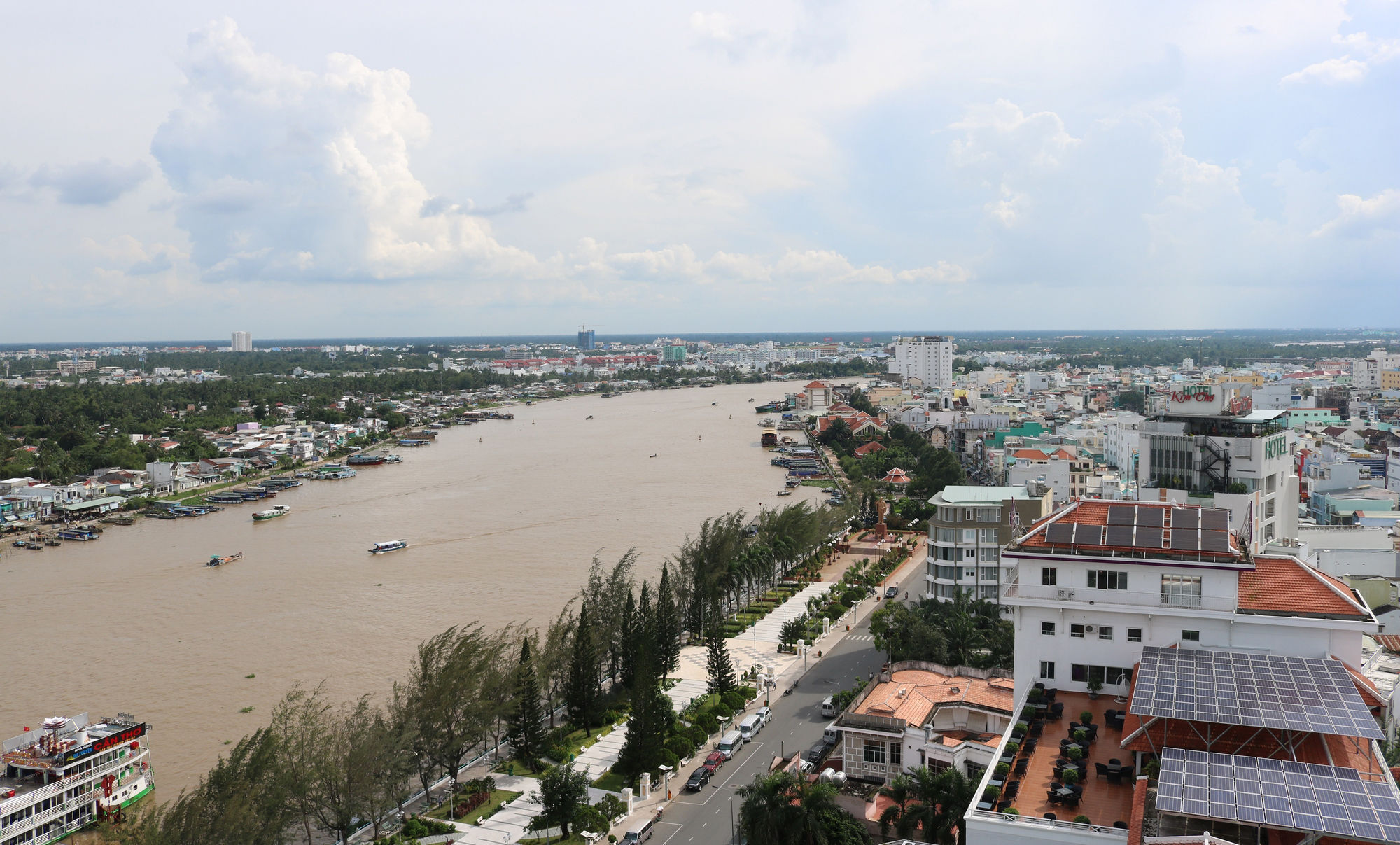 Hotel Ninh Kieu Riverside 4*