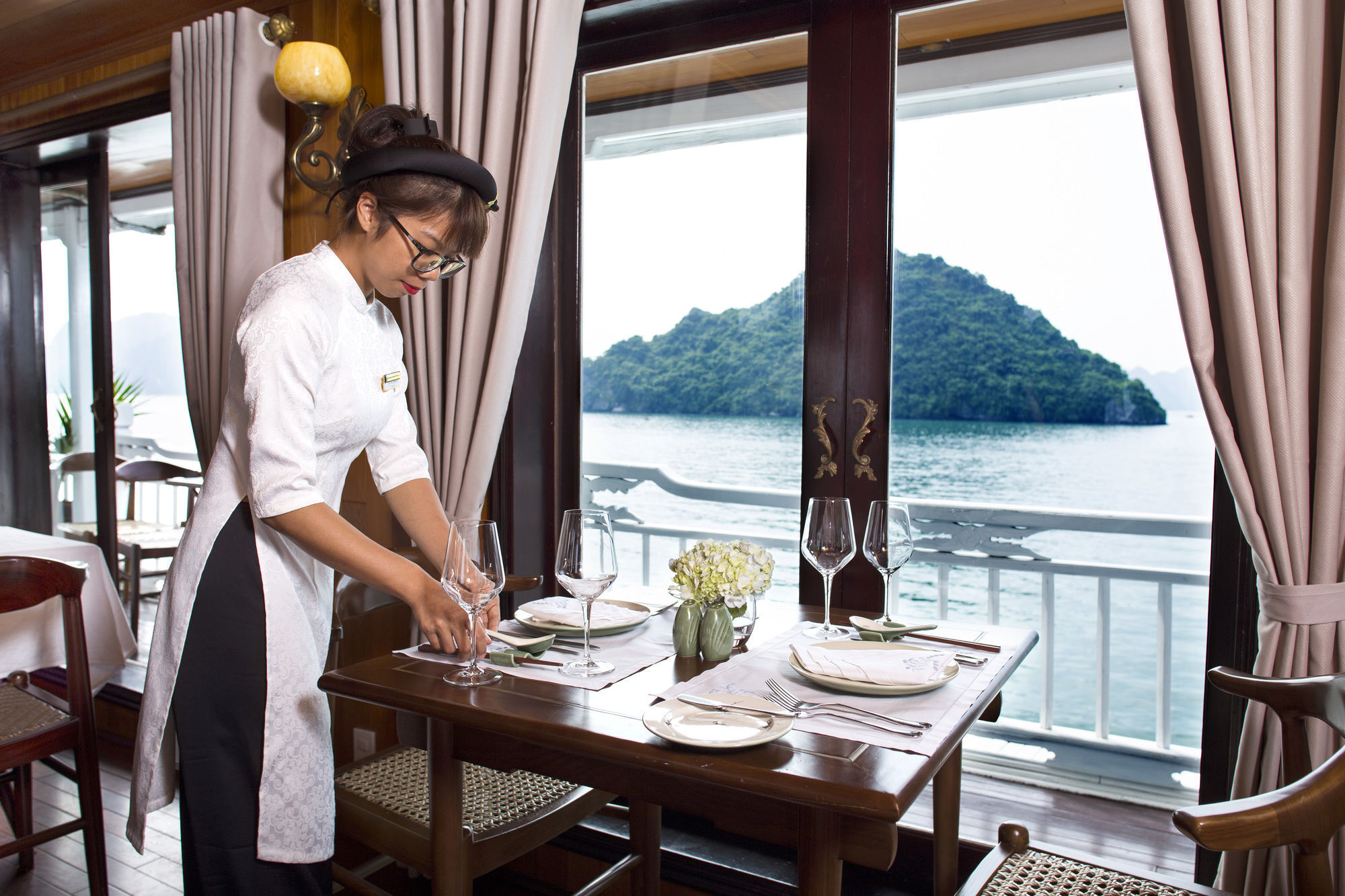 Aphrodite Cruise Hotel 4*
