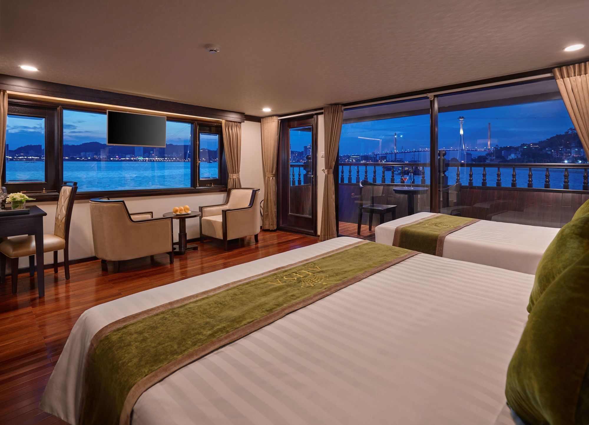  Alisa Premier Cruise Hạ Long