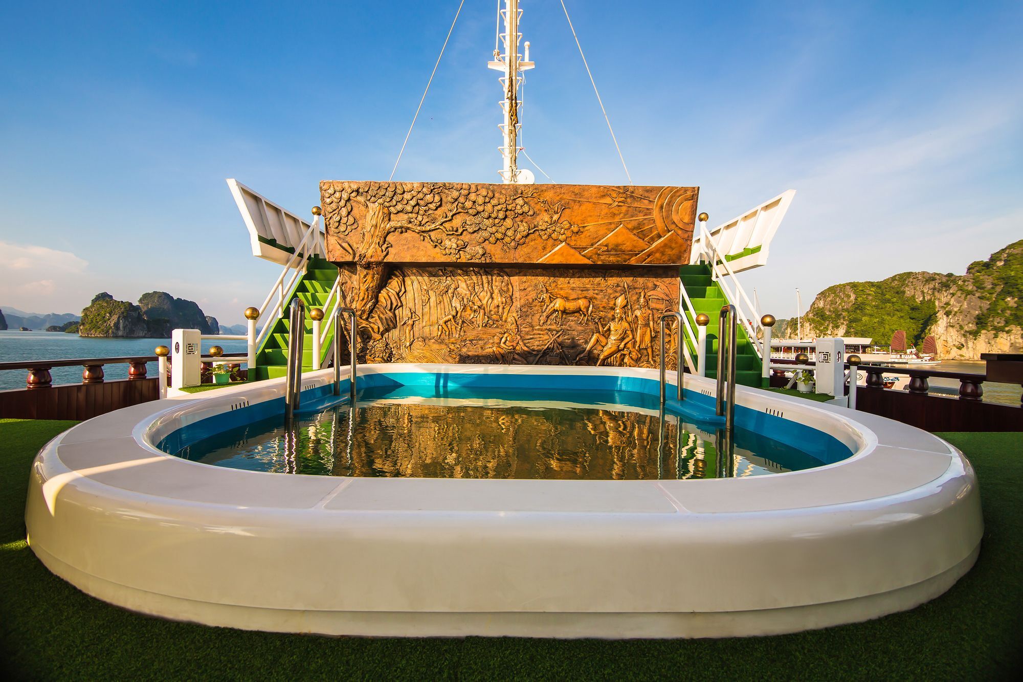 Dragon Legend Cruise 5* Ha Long