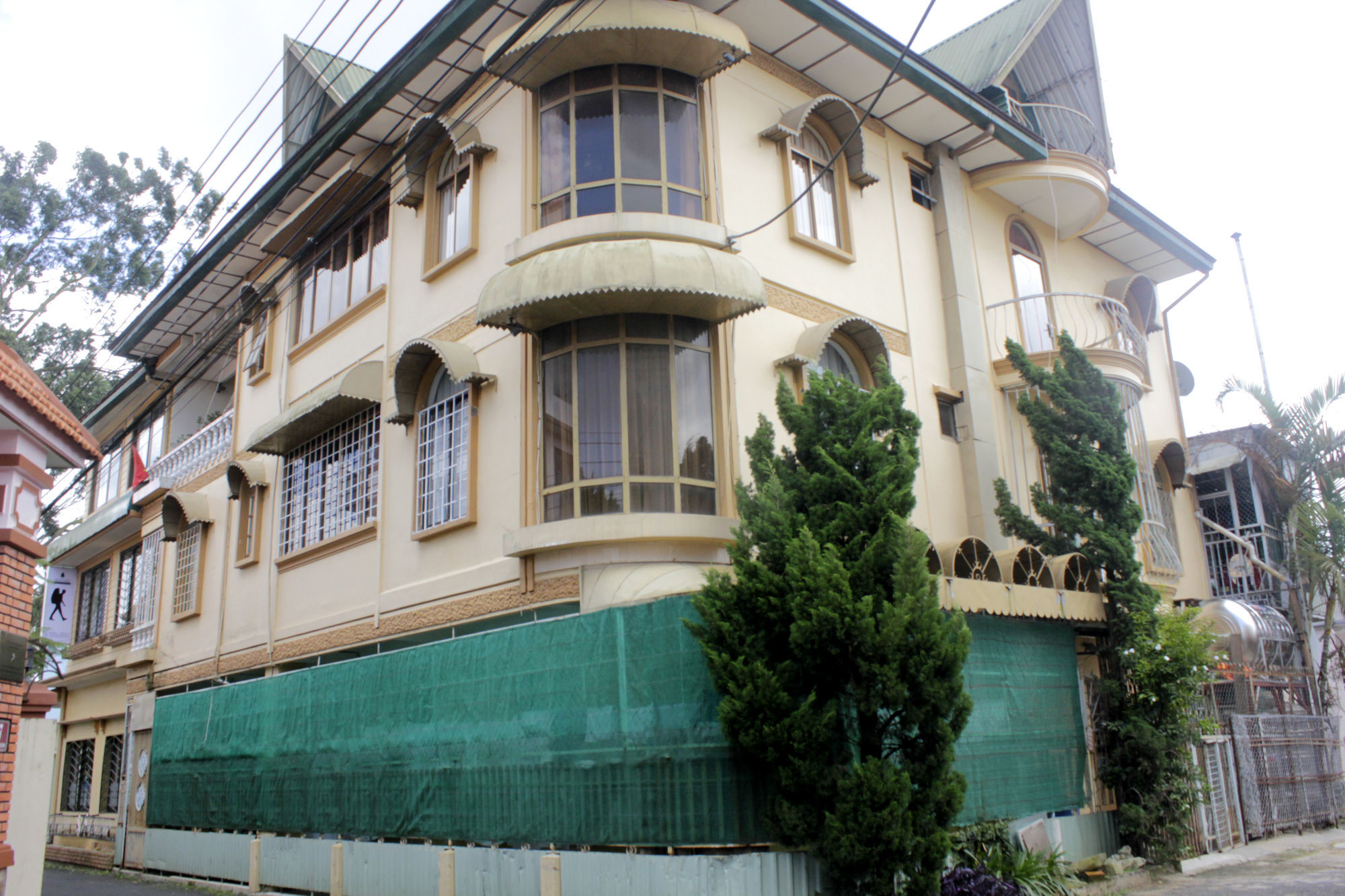 Hostel Binh Yen *