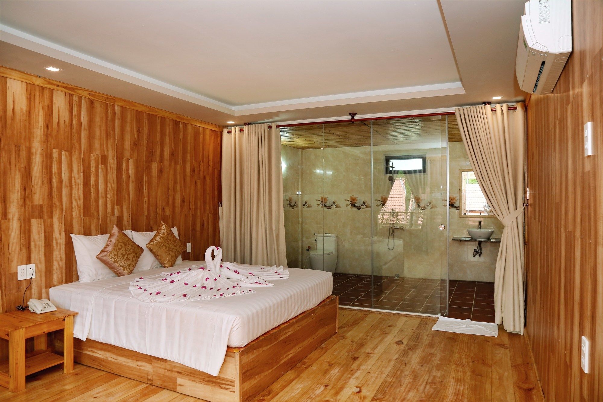 Ong Lang Garden 3*