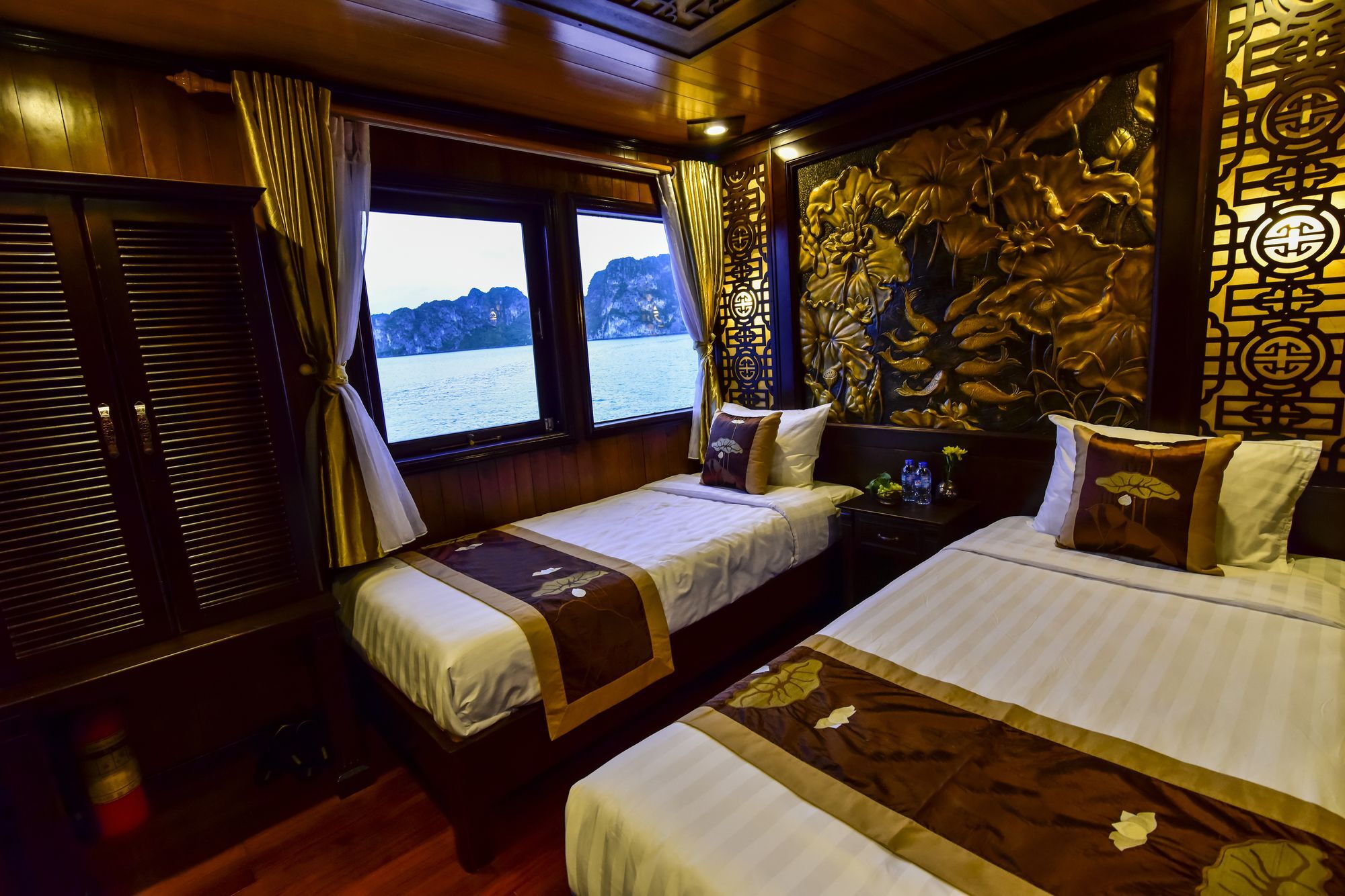 Renea Cruises Halong 4*