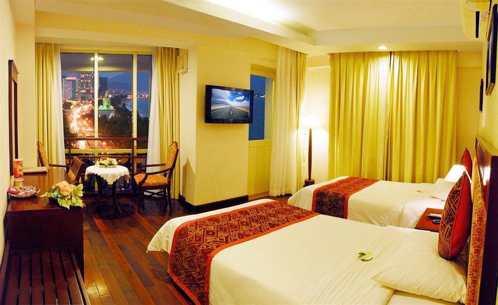 Phu Quy Hotel 3*