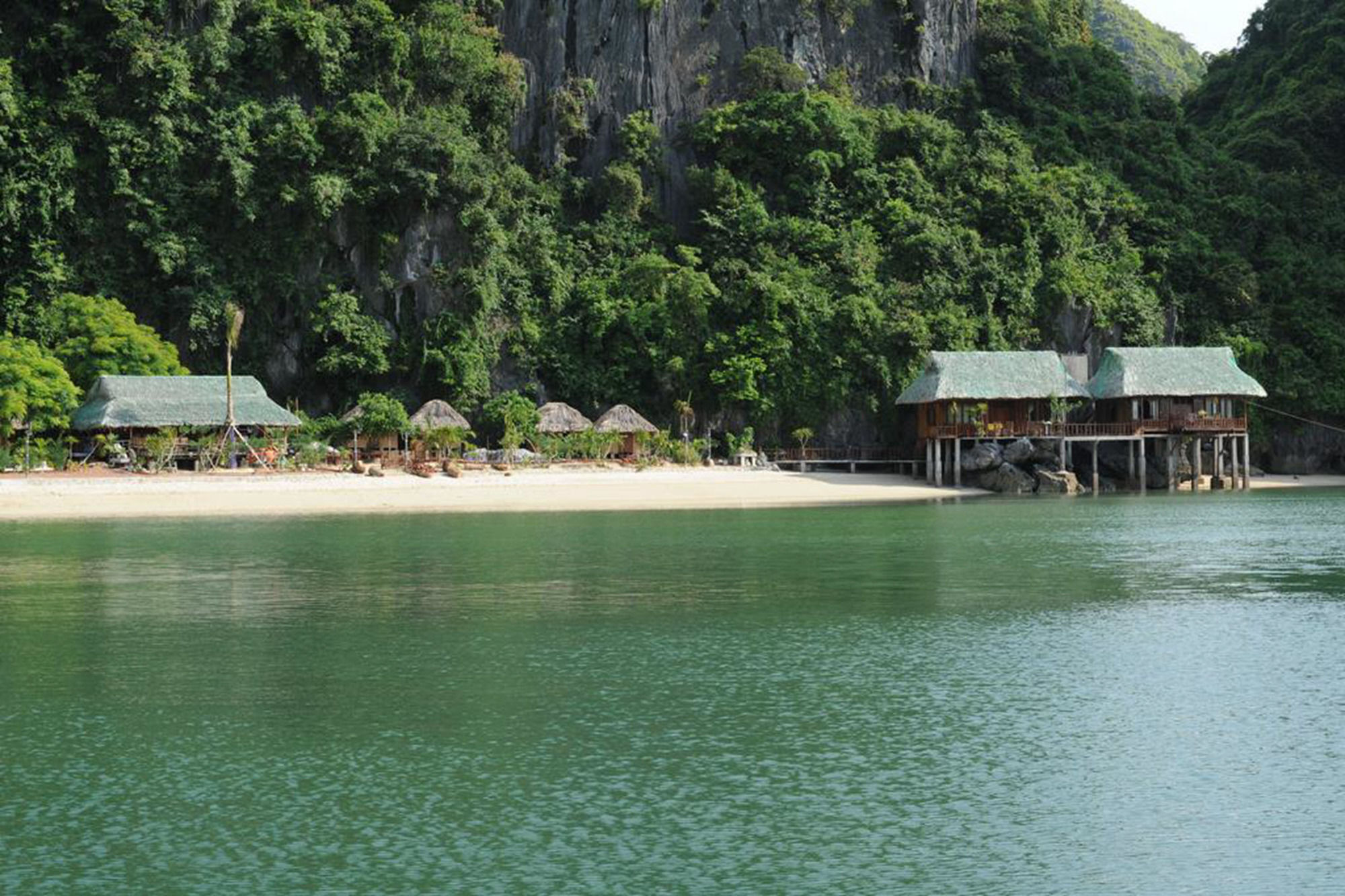 Khu nghỉ mát Cat Ba Sandy 3*