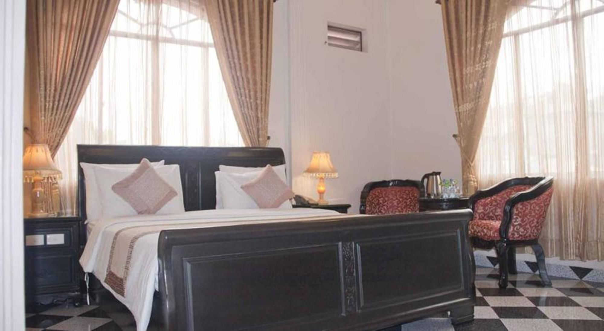 Dragon King 1 Hotel 3*