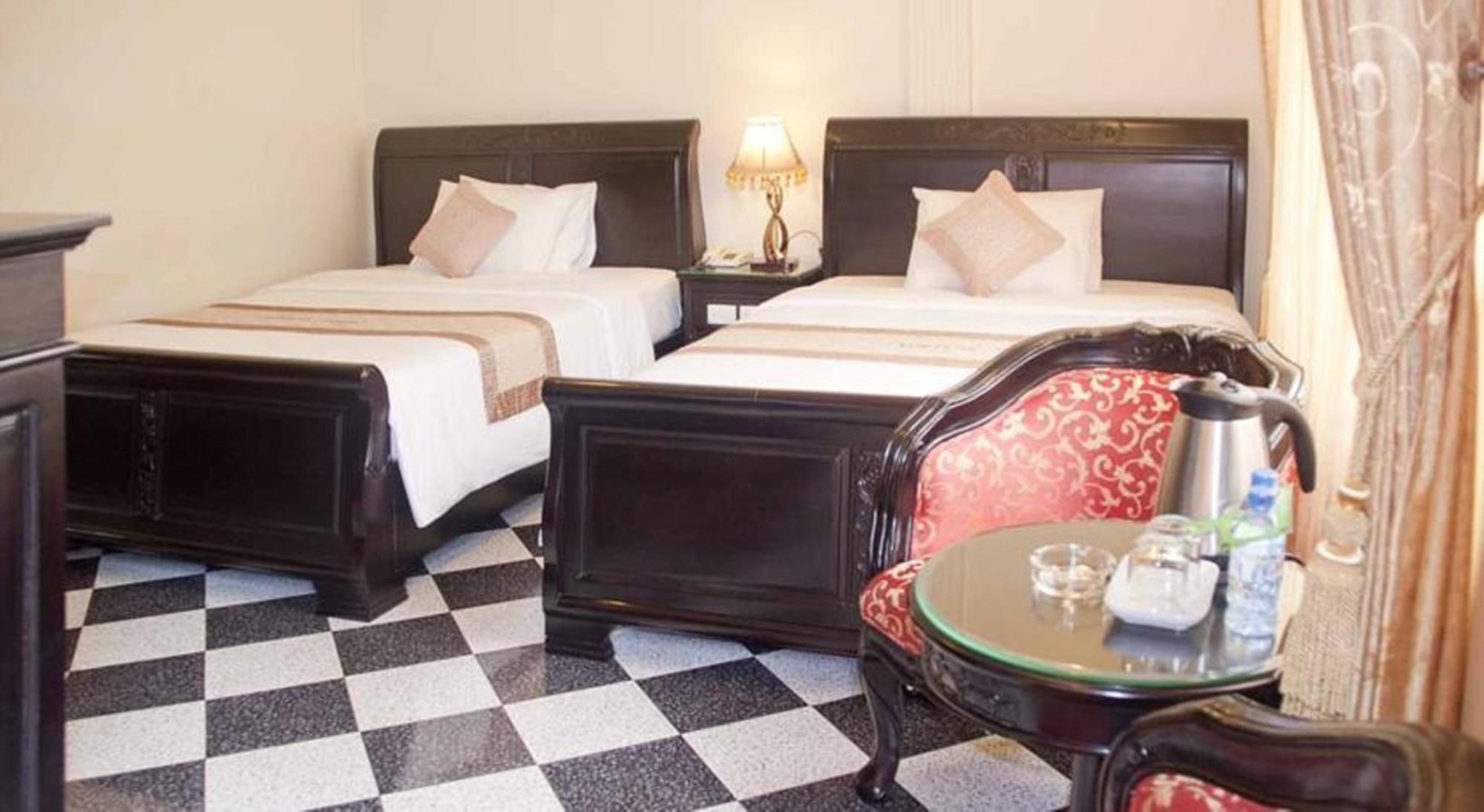 Hotel Dragon King 1 3*