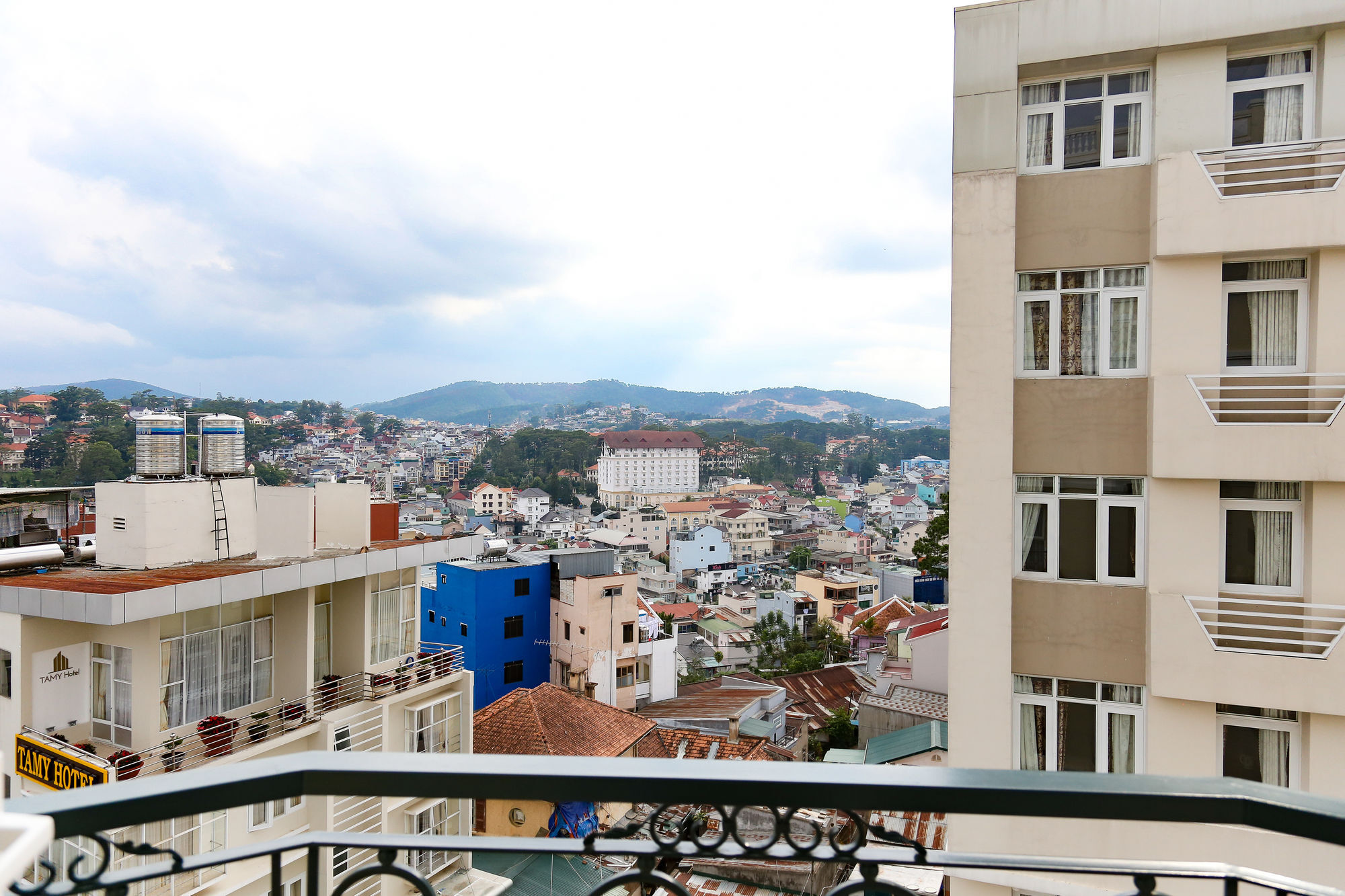 Iris Hotel Da Lat