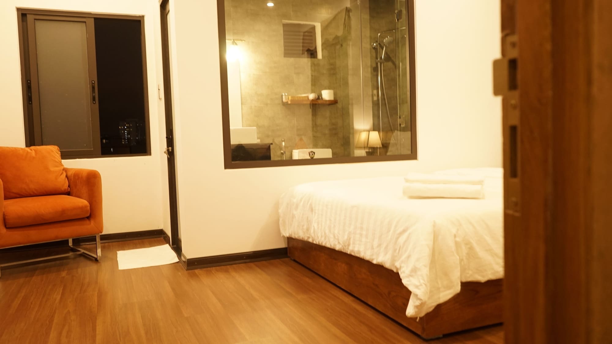 Oasis & 3* Da Nang