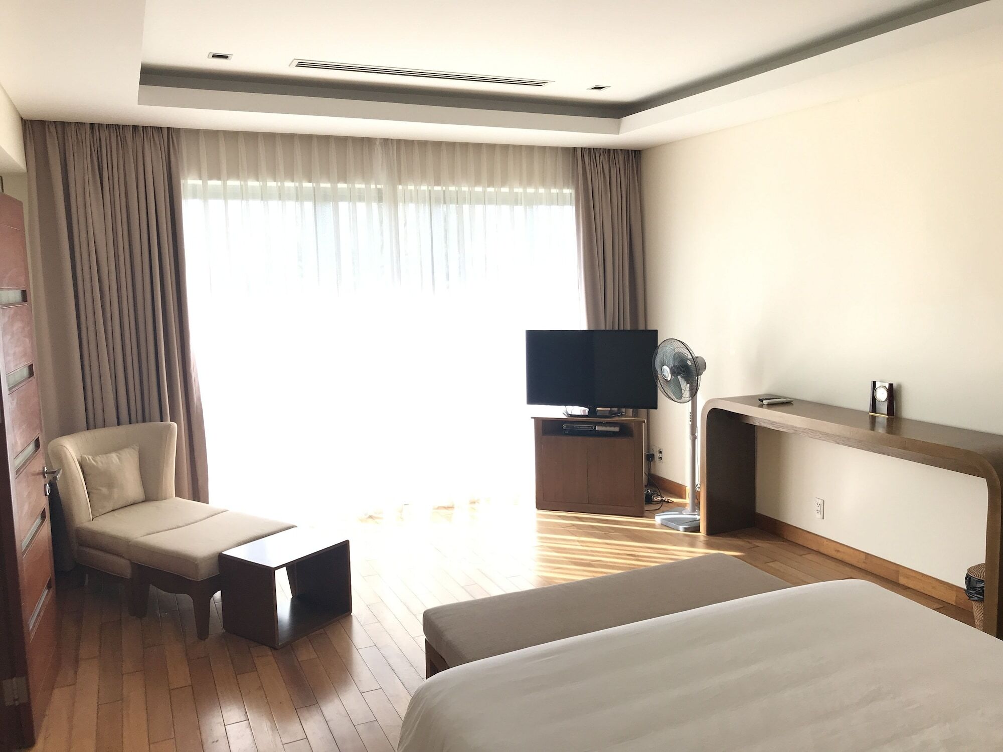 Resort The Ocean 3 Bedrooms Danang Living Ngu Hanh Son