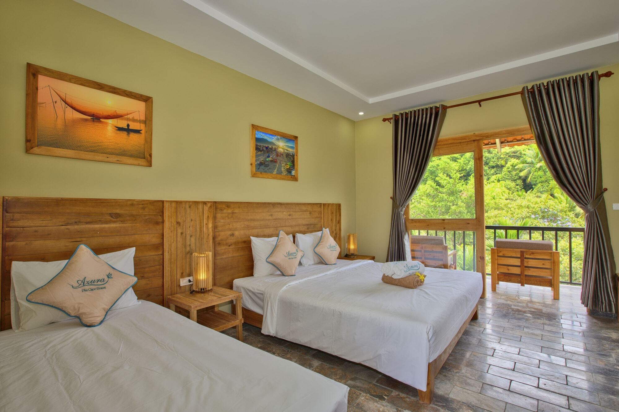 Resort Azura 3*