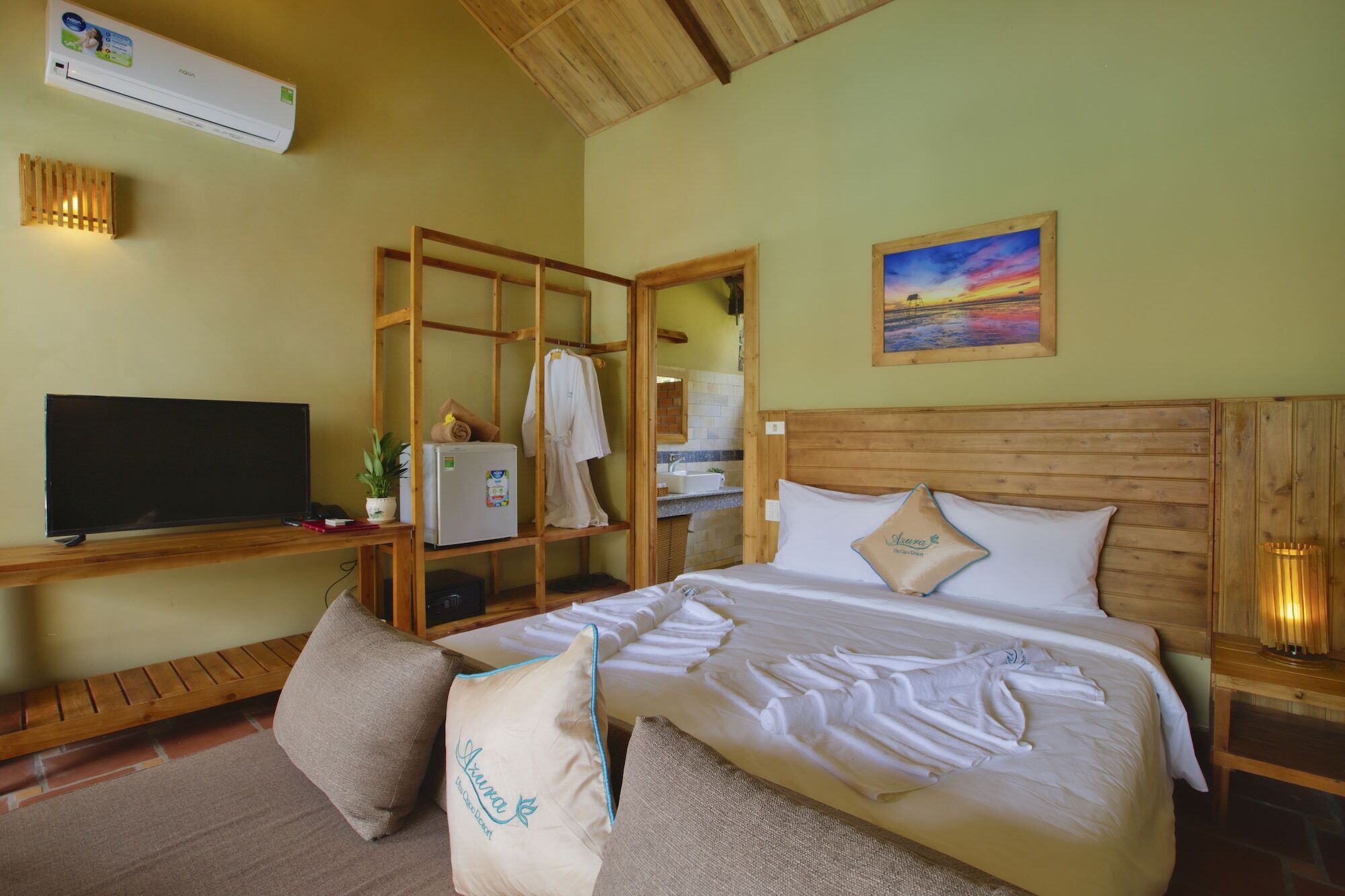 Azura Resort