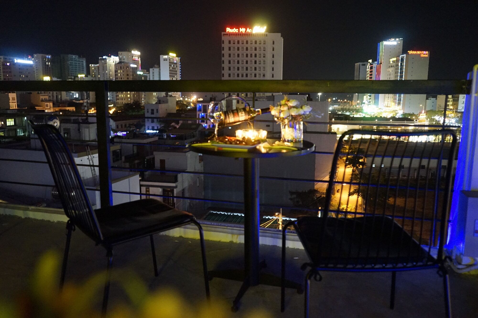 Oasis & Hotel 3*