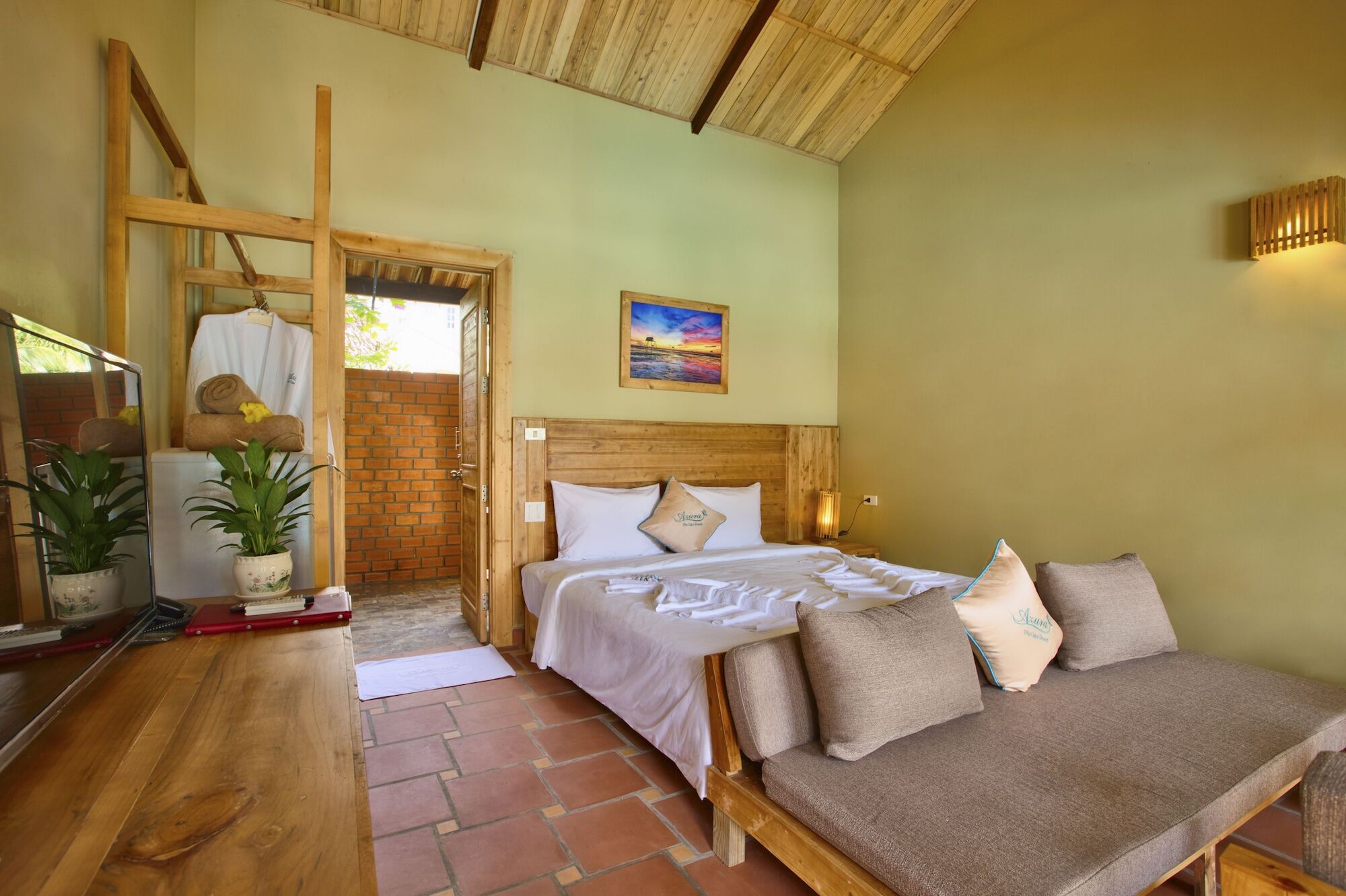 Resort Azura 3*