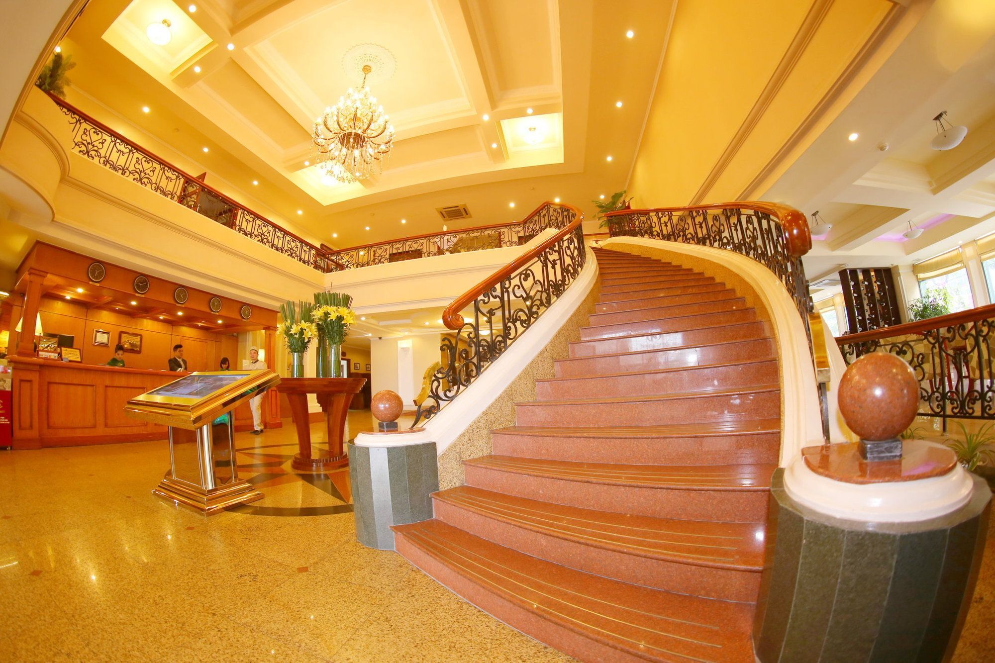 Hotel The Tray Phong