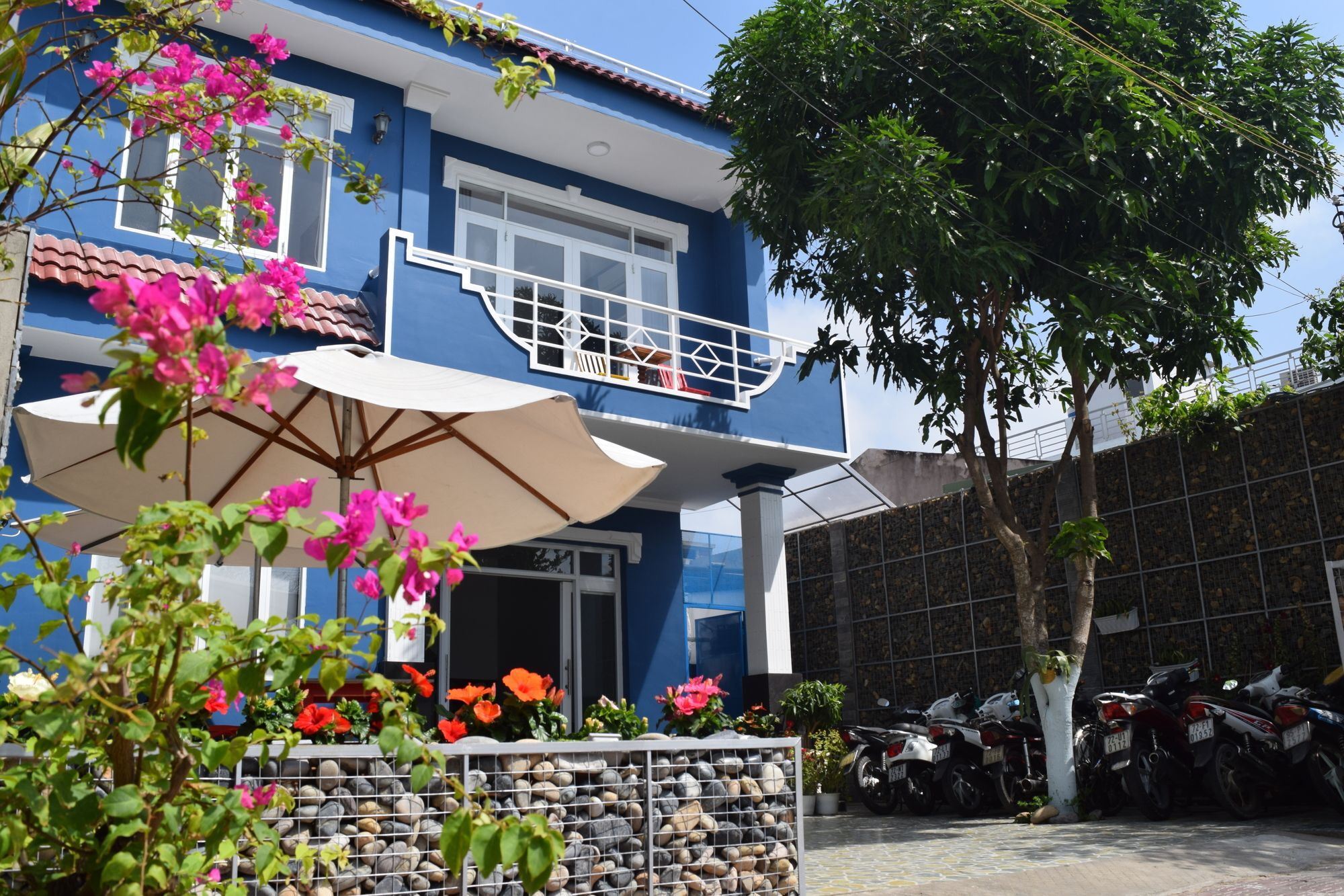 Lighthouse Boutique * Chi Khu Co Ong