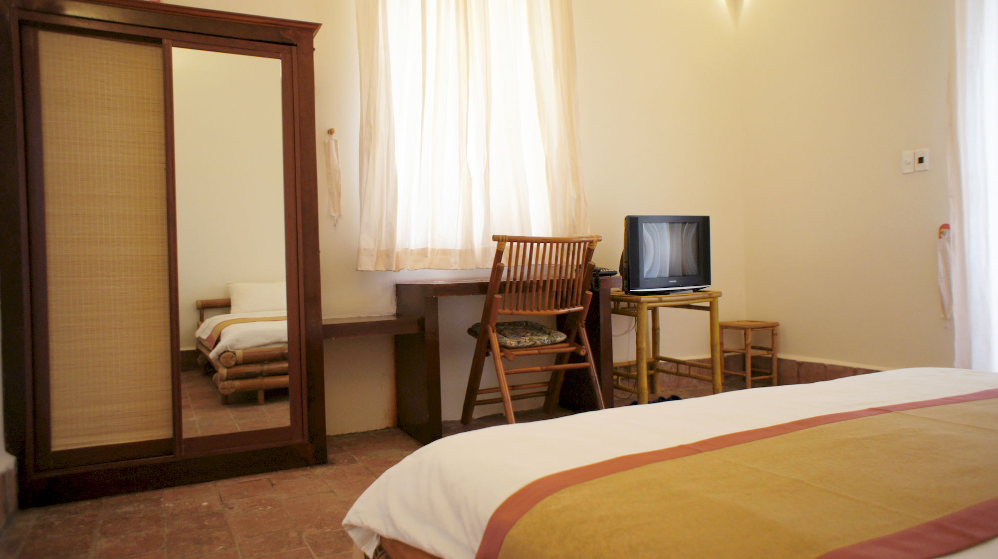 Resort Atc Chi Khu Co Ong