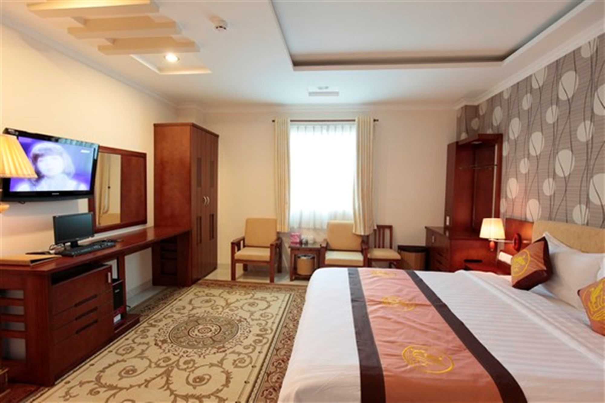 Adora Hotel