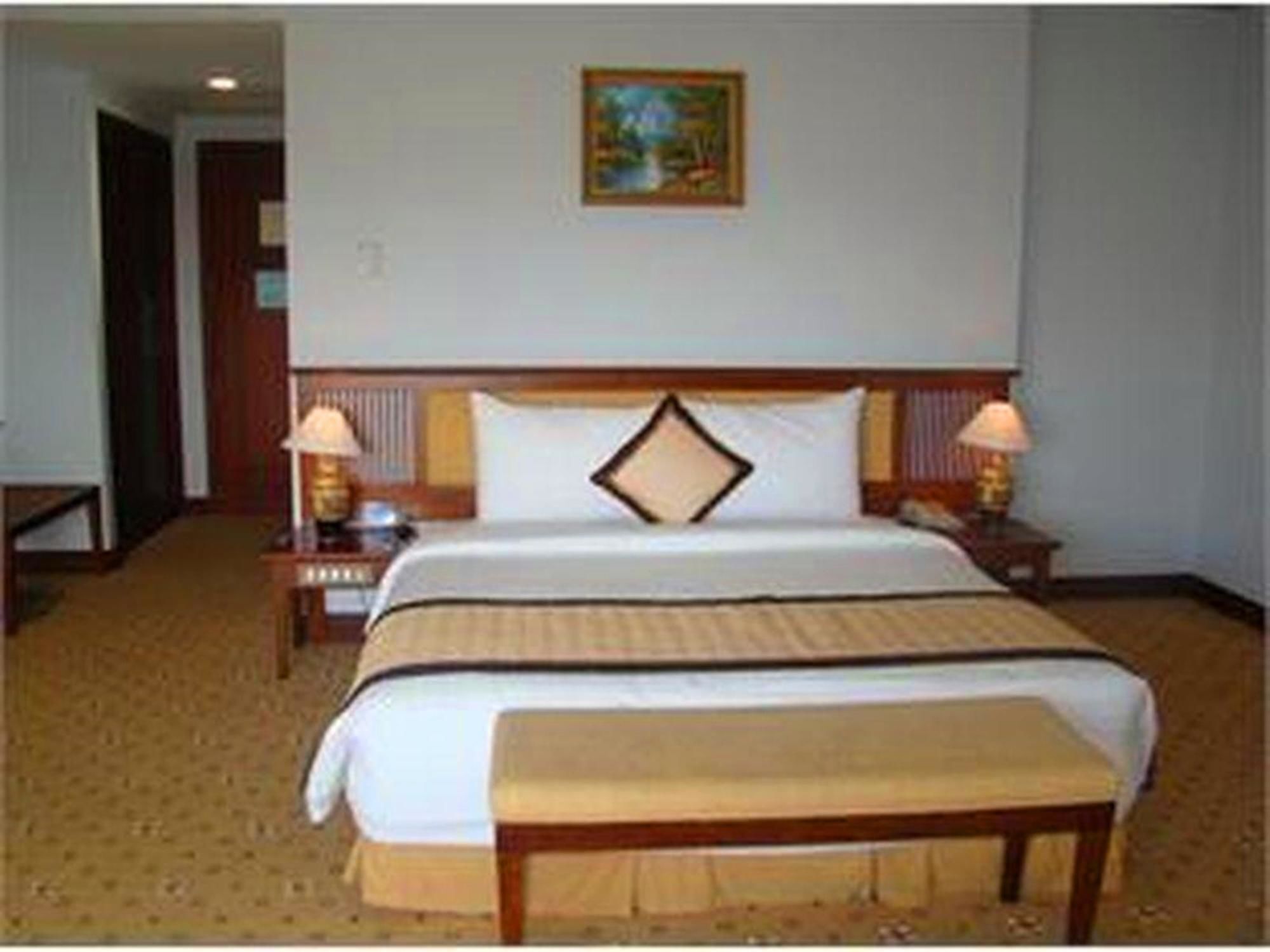 Saigon - Ninh Chu & Resort 4*