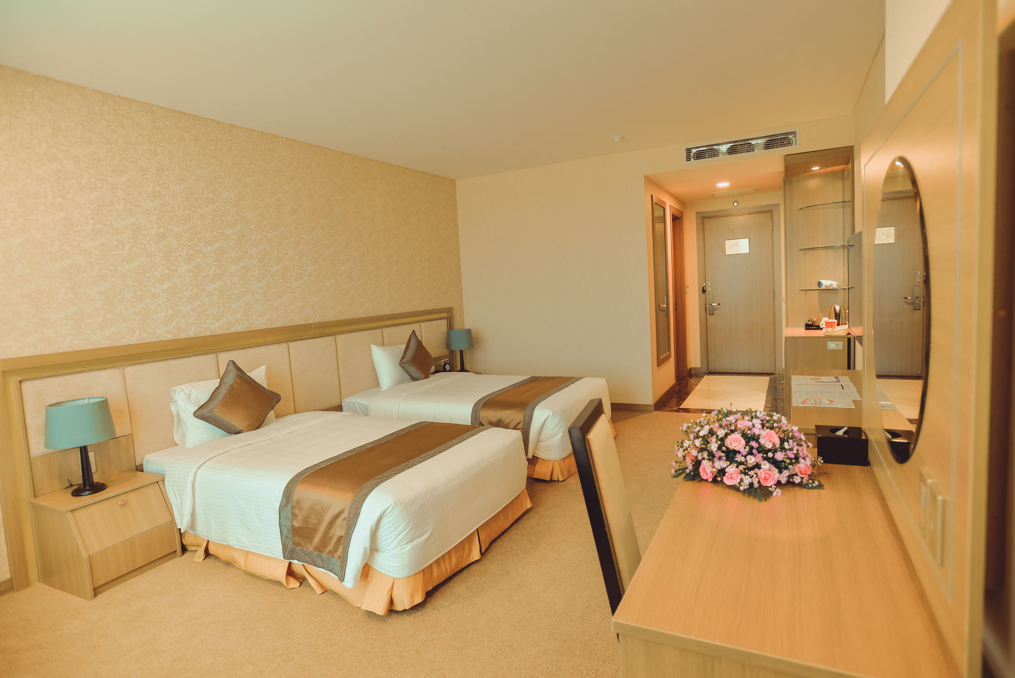 Khách sạn Muong Thanh Luxury