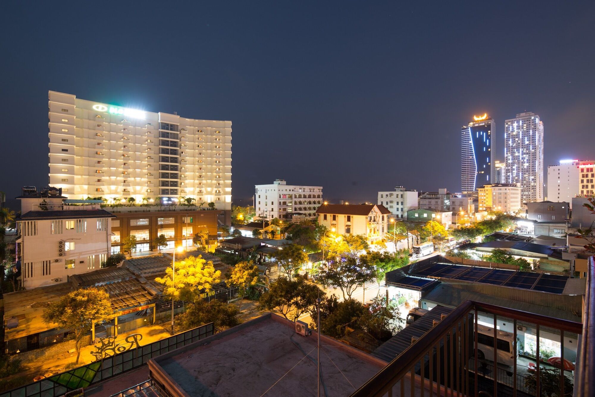 Casa Rosa Da Nang