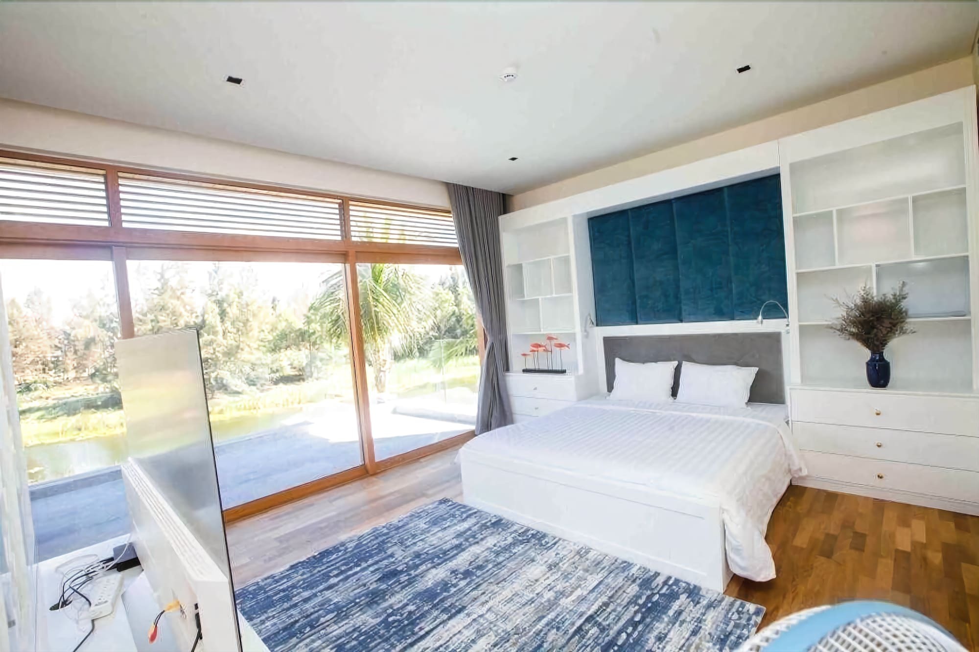 The Ocean Estates Villa *