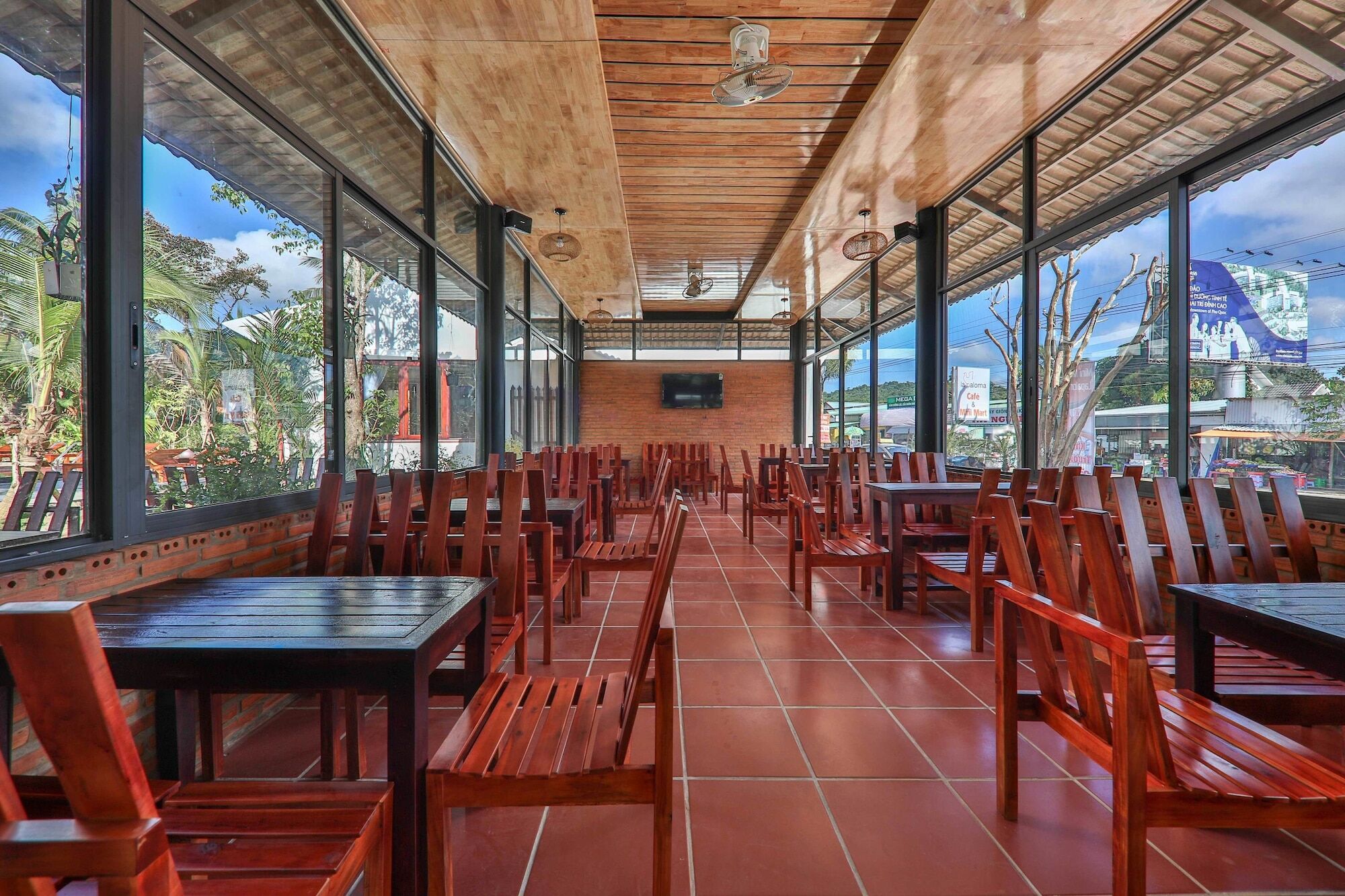 Resort La Paloma 3*