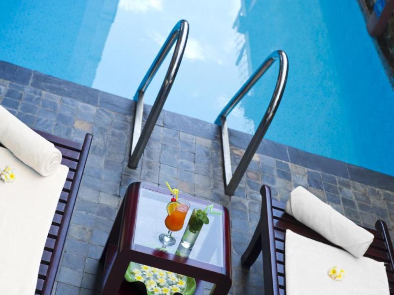 Cherish Khách sạn 4*