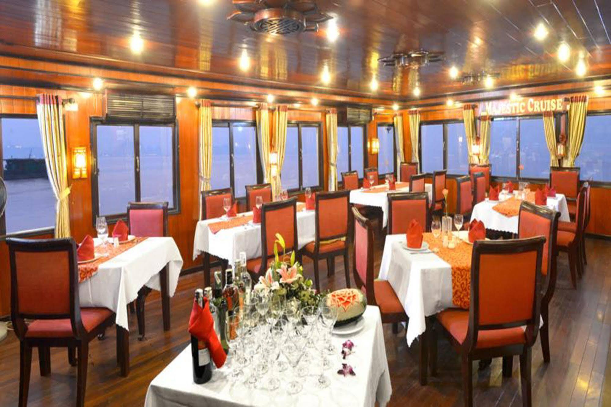 Majestic Halong Cruise 3* Ha Long