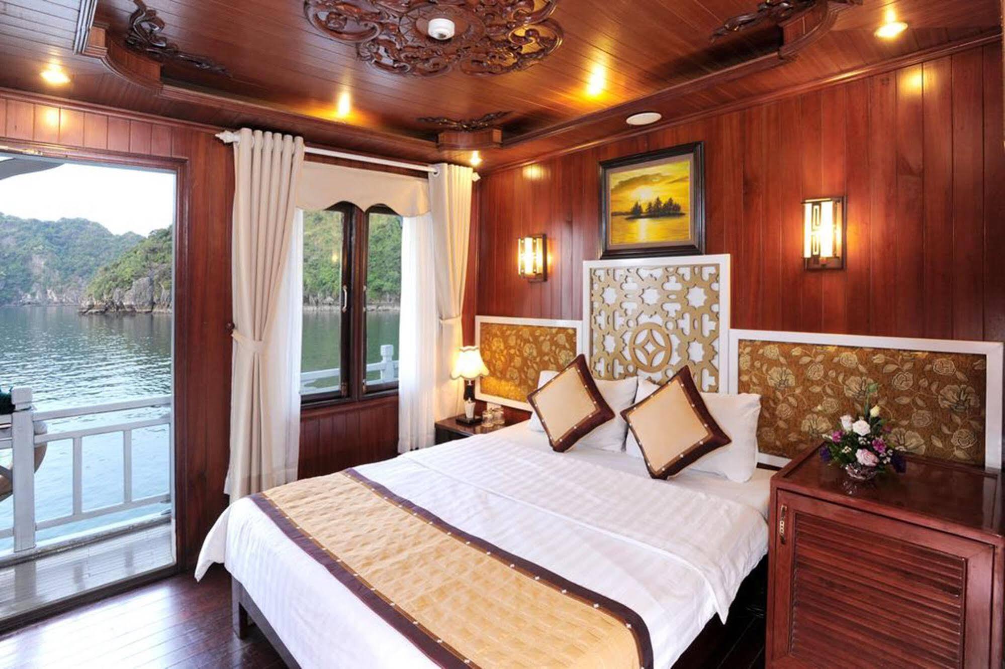 Majestic Halong Cruise 
