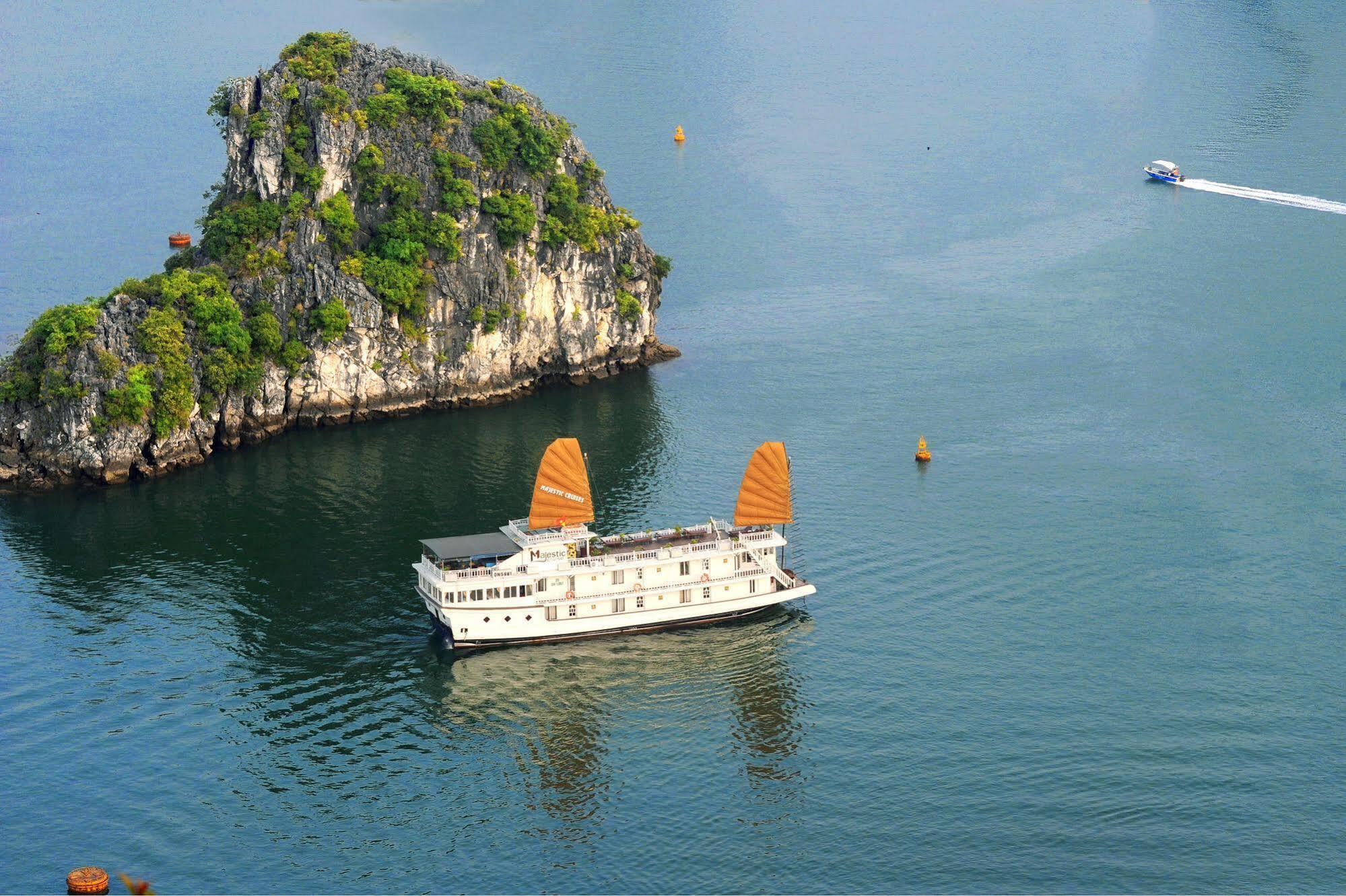 Majestic Halong Cruise  Ha Long
