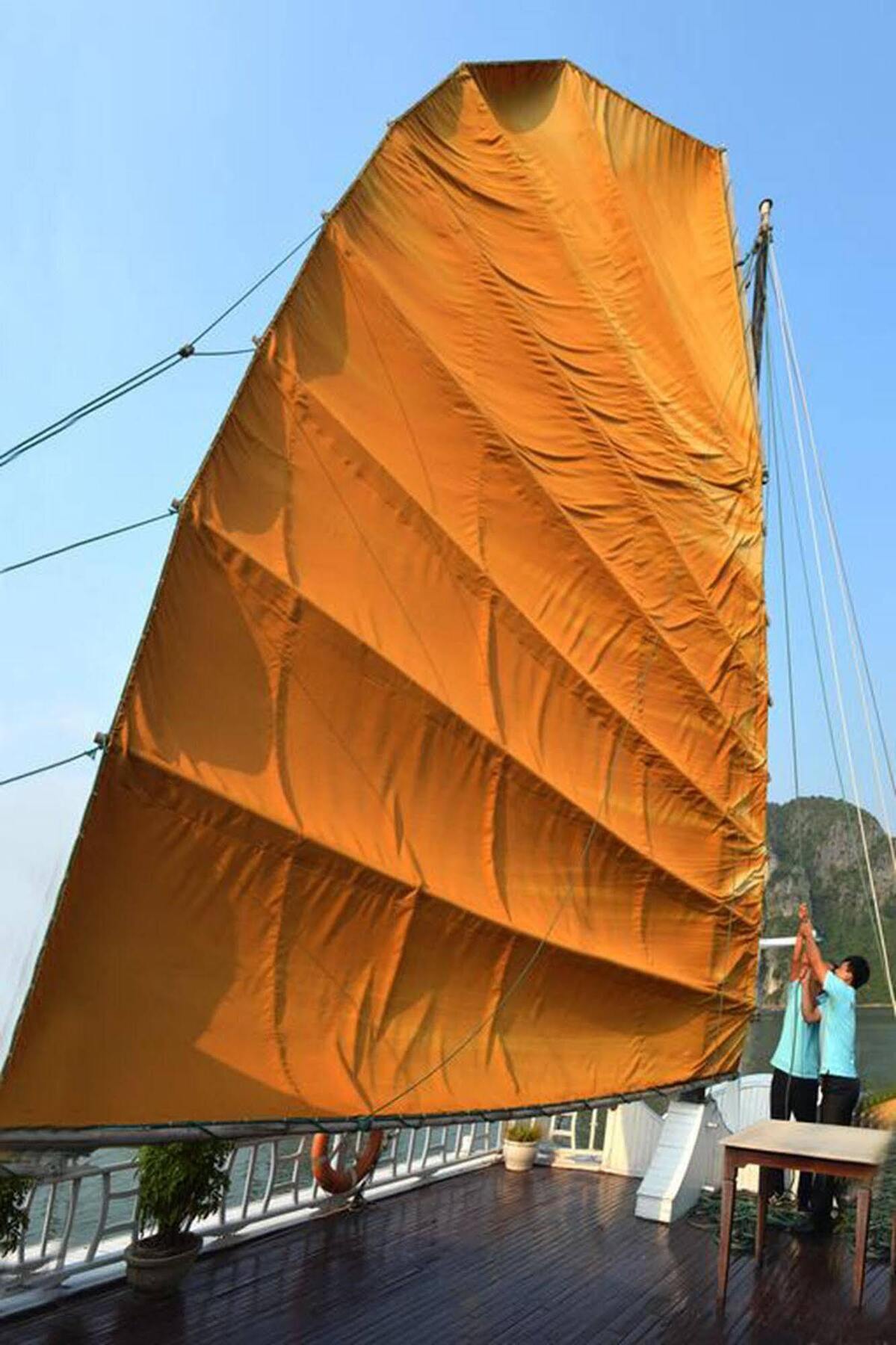 Majestic Halong Cruise  Ha Long
