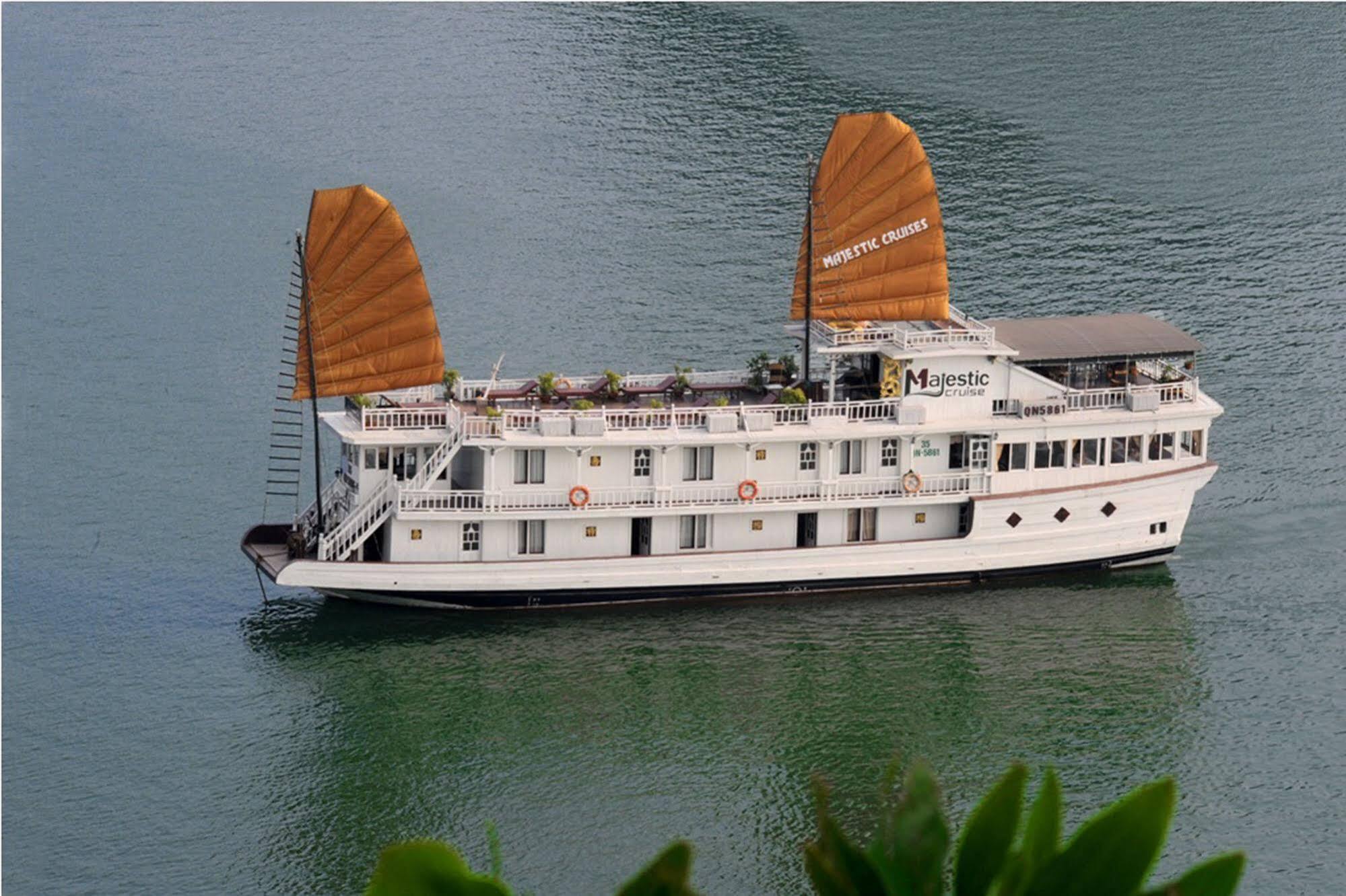 Majestic Halong Cruise  Ha Long