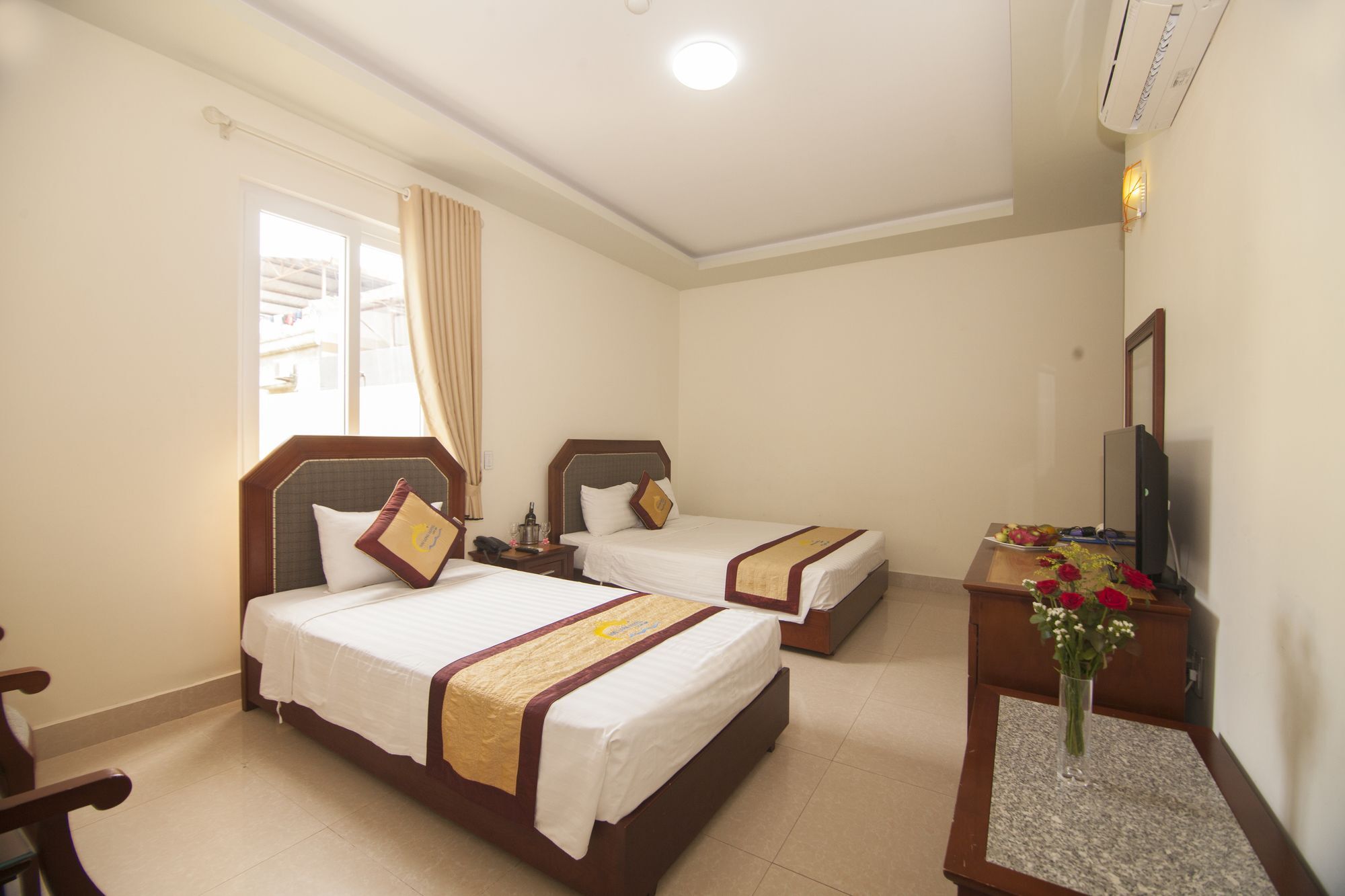 Hotel Long Cat Ba Dong Khe Sau