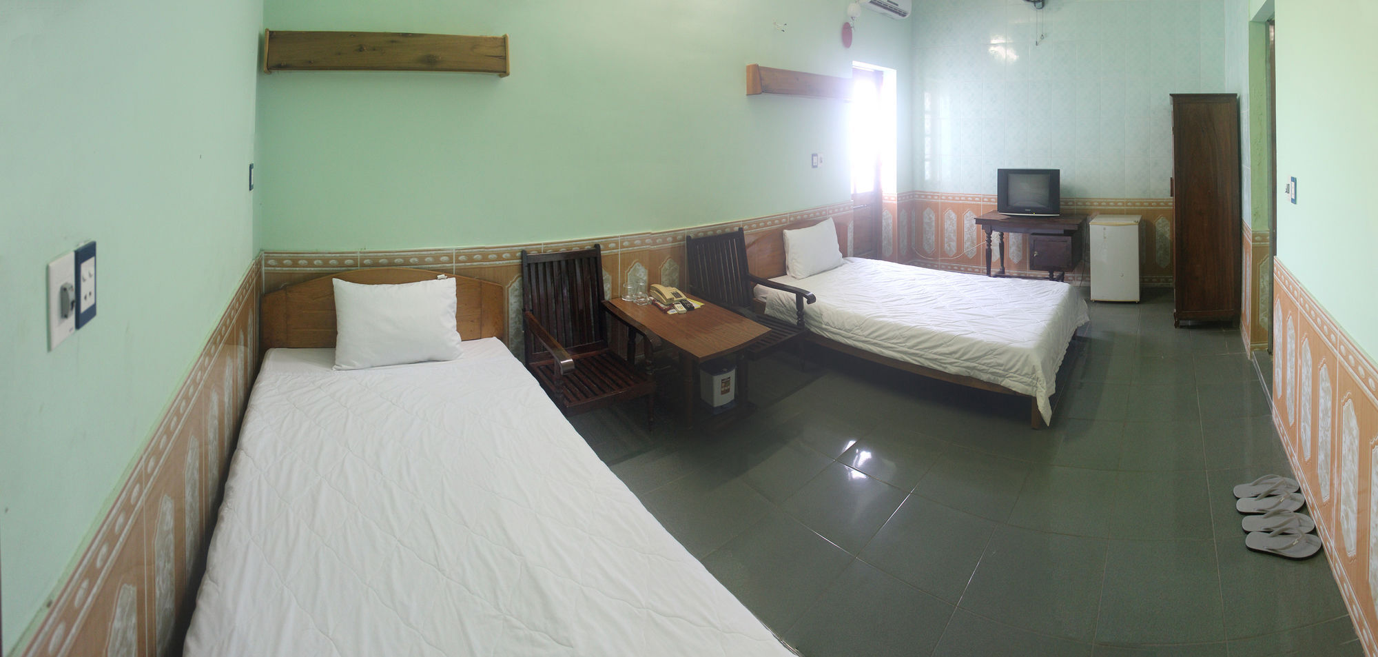 Hoa Binh Hotel Dong Hoi