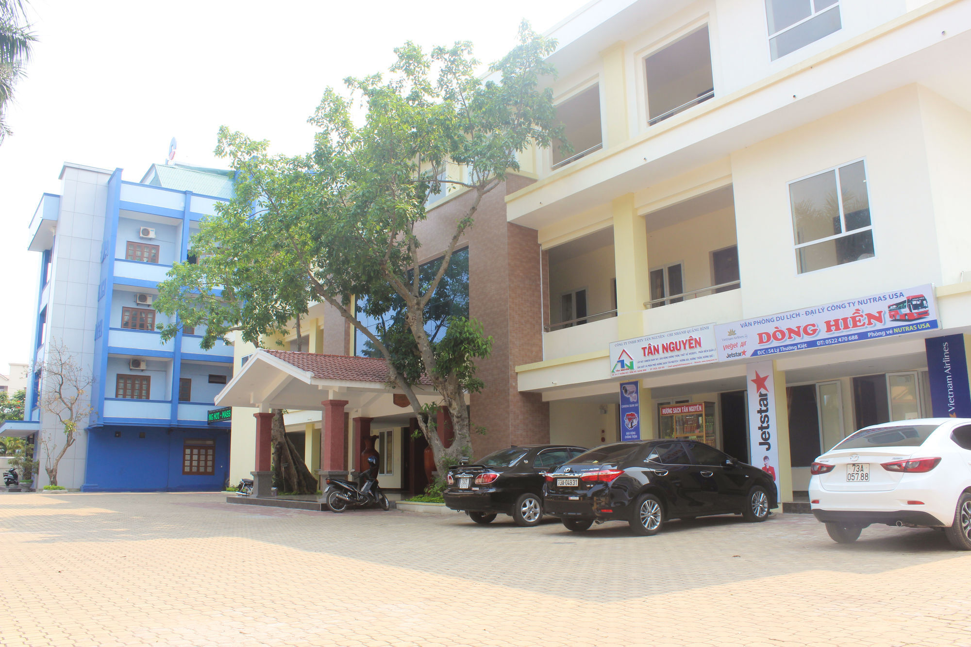Hotel Hoa Binh Dong Hoi