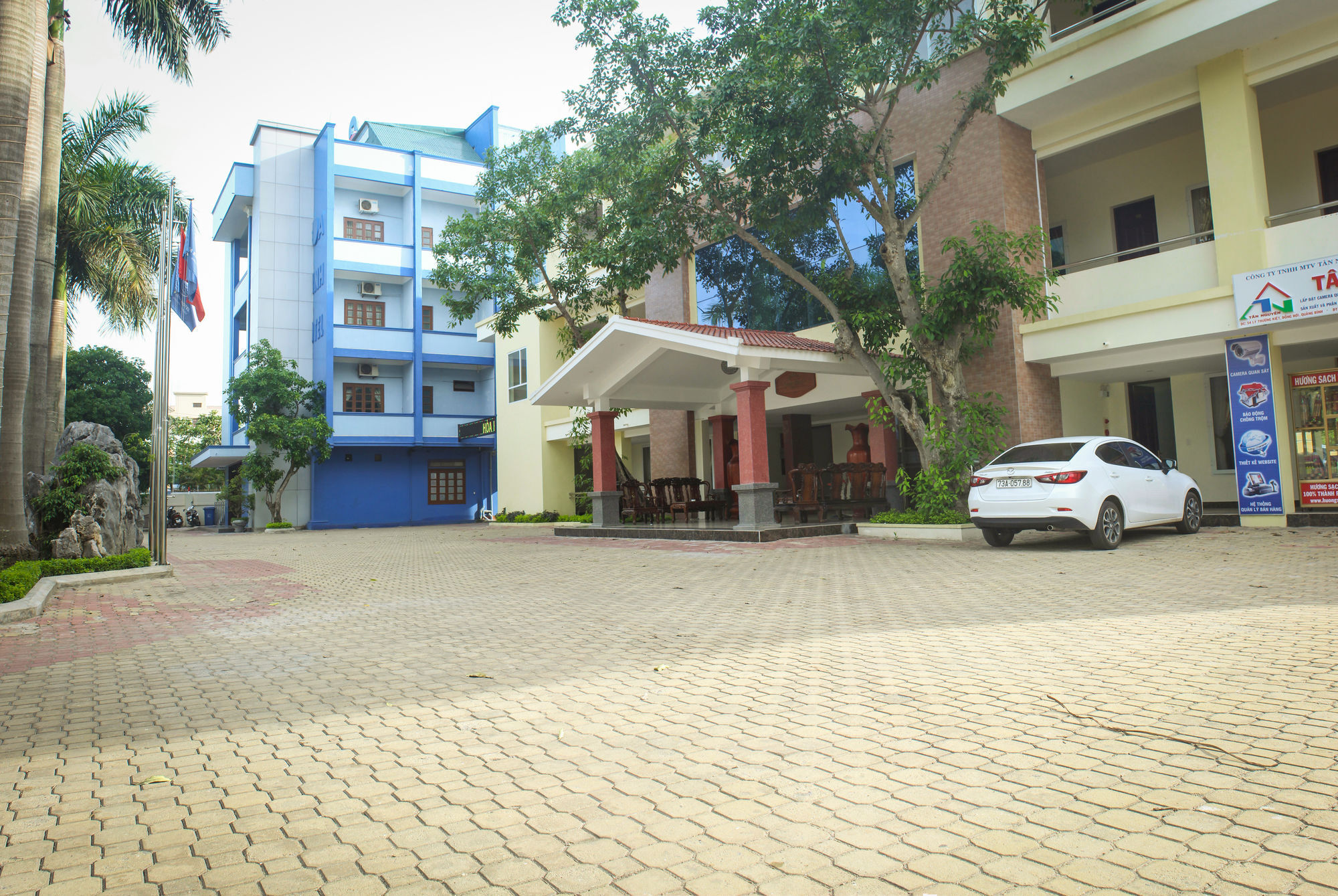 Hotel Hoa Binh 2*