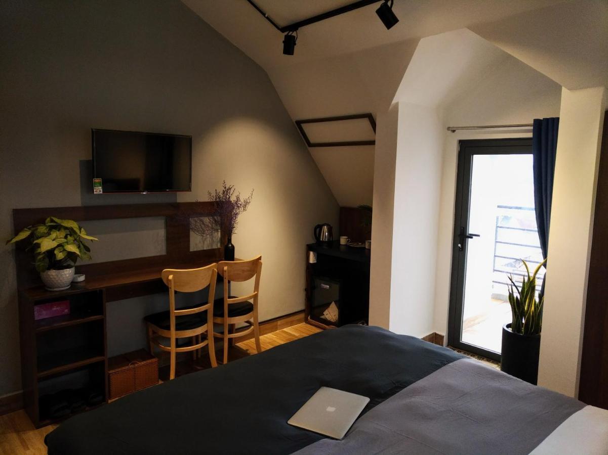 Be.ho - Attic *