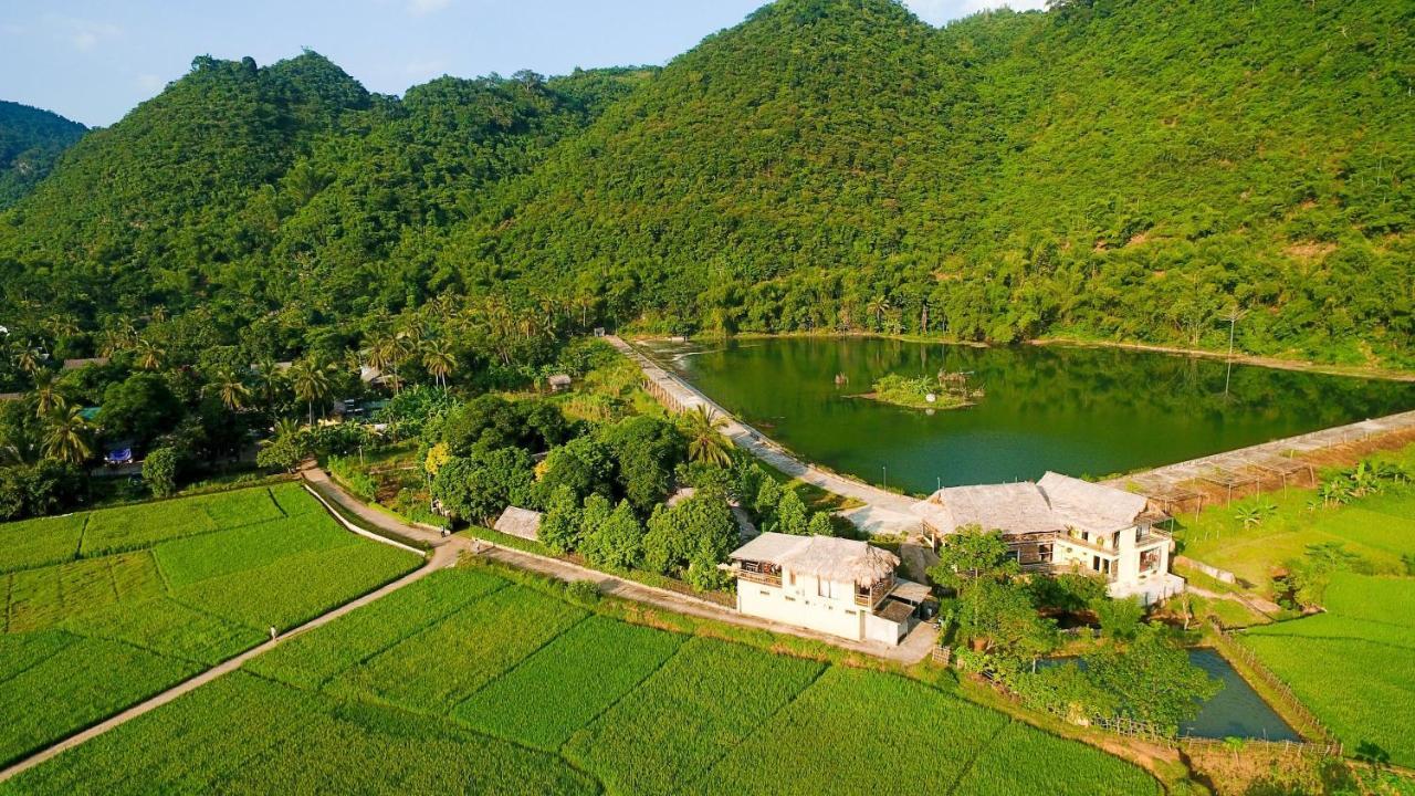 Resort Mai Chau Villas