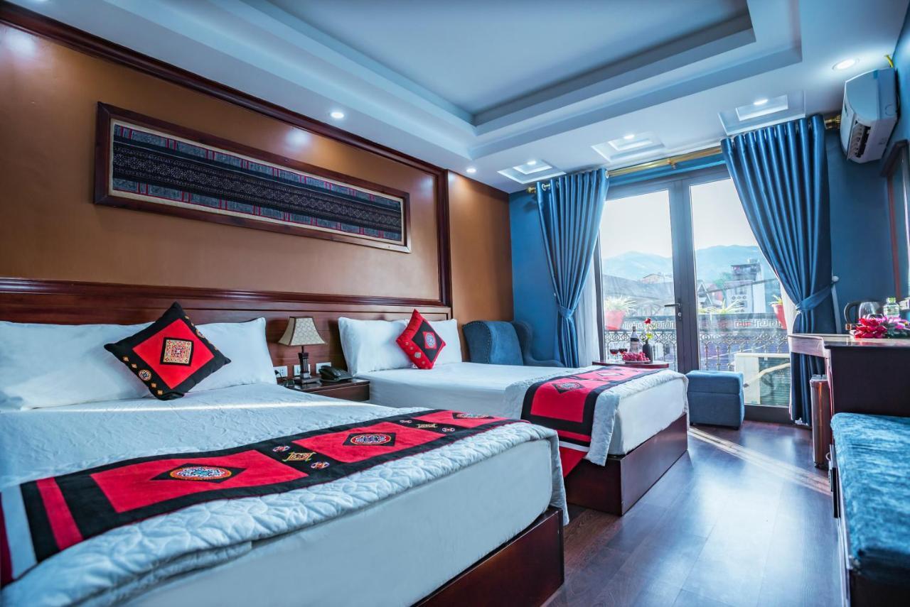 Full House Hotel 3*