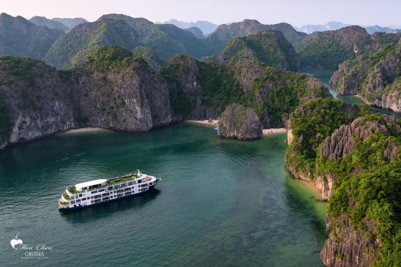 Mon Cheri Cruises 5*