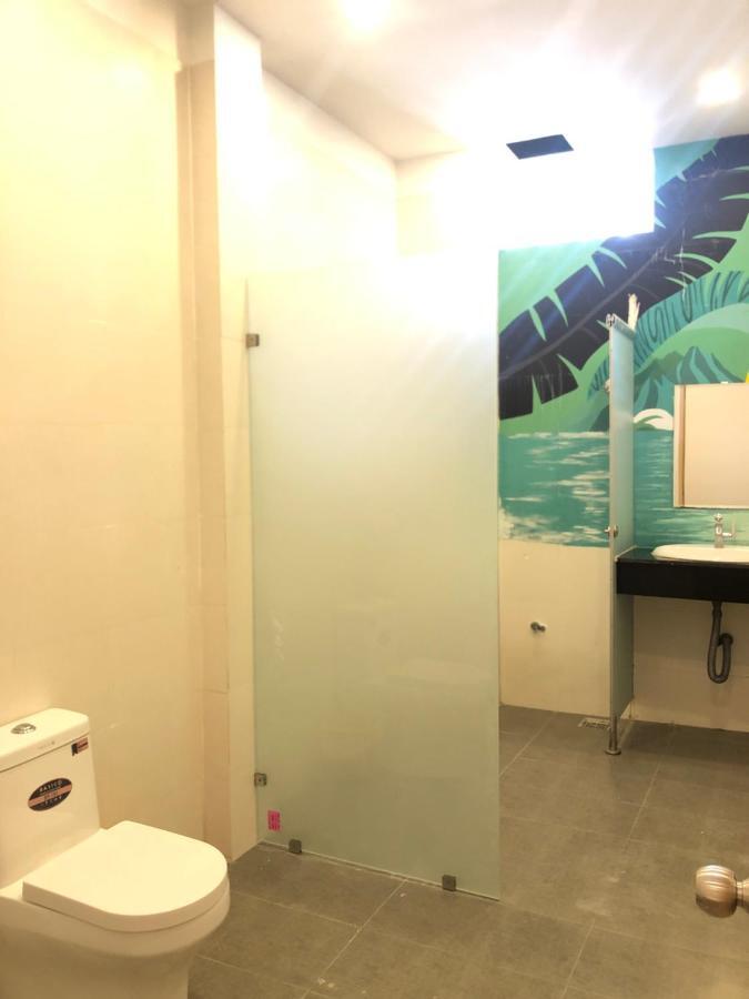 Vitamin Sea Hostel