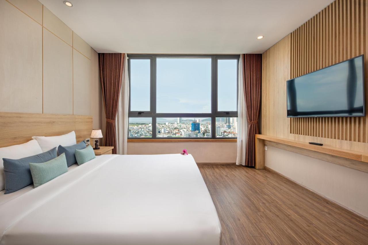 Hotel G8 Luxury And 4*