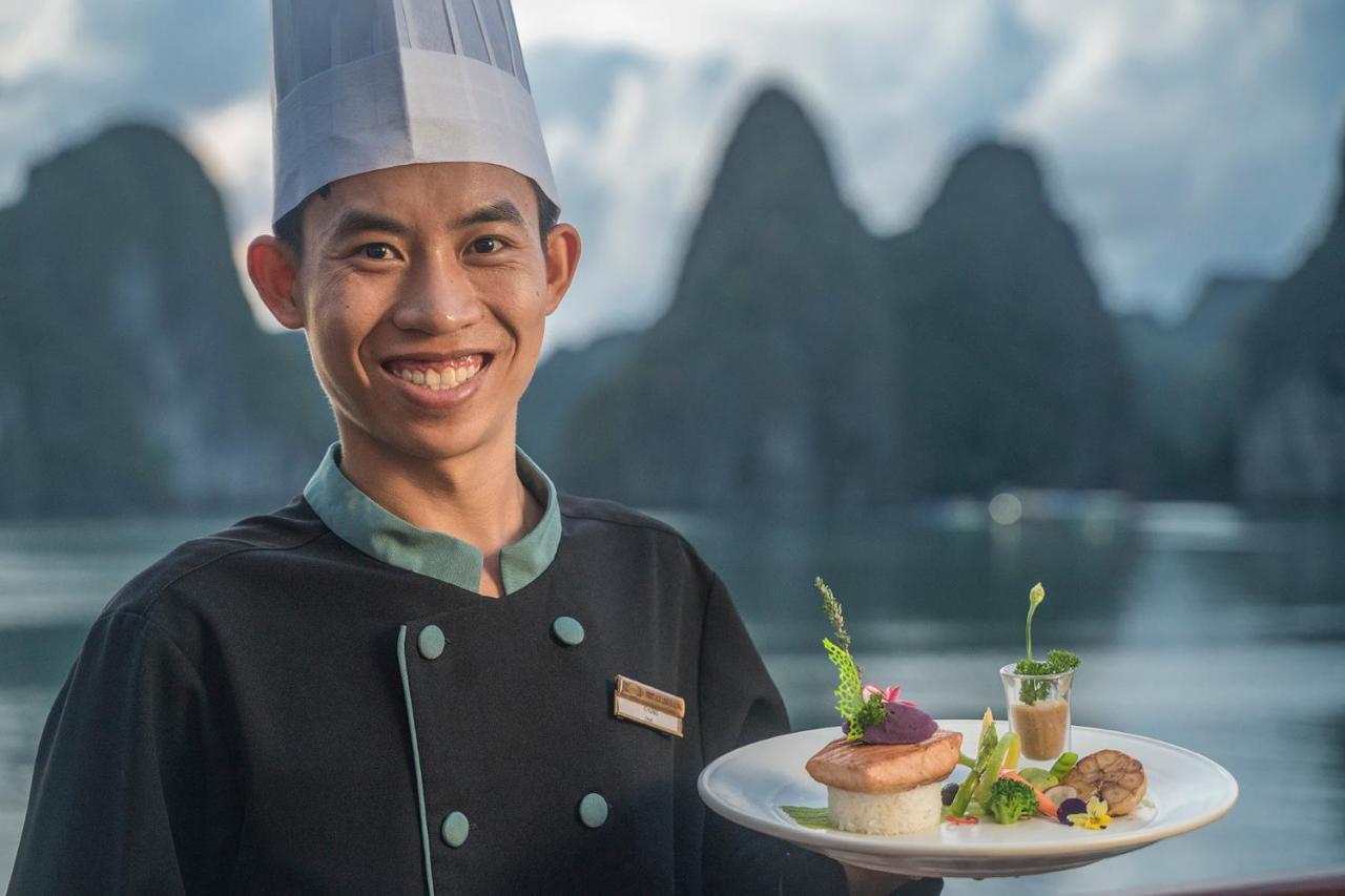 Heritage Line Ylang Cruise - Halong Bay & Lan Ha Bay  5*