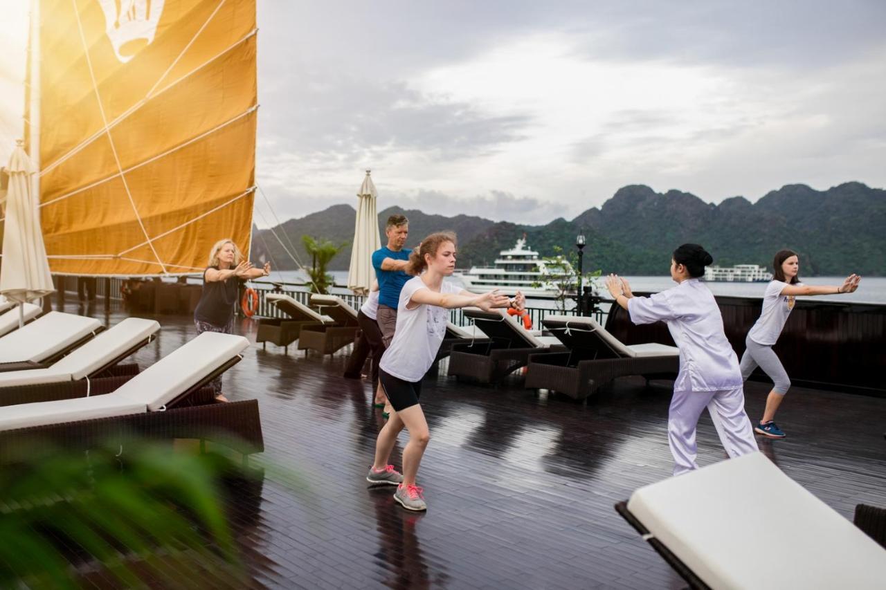 Genesis Luxury Regal Cruises 5* Ha Long