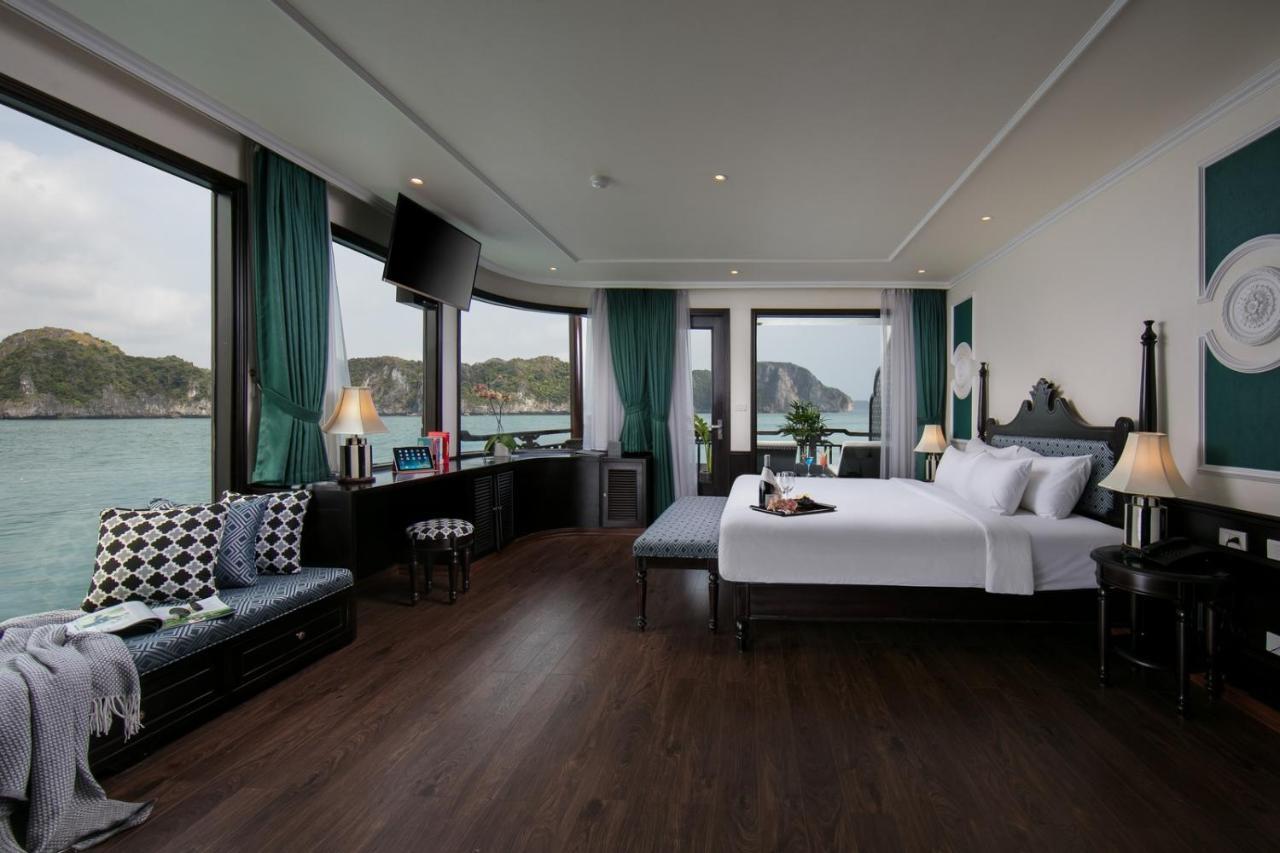  Genesis Luxury Regal Cruises