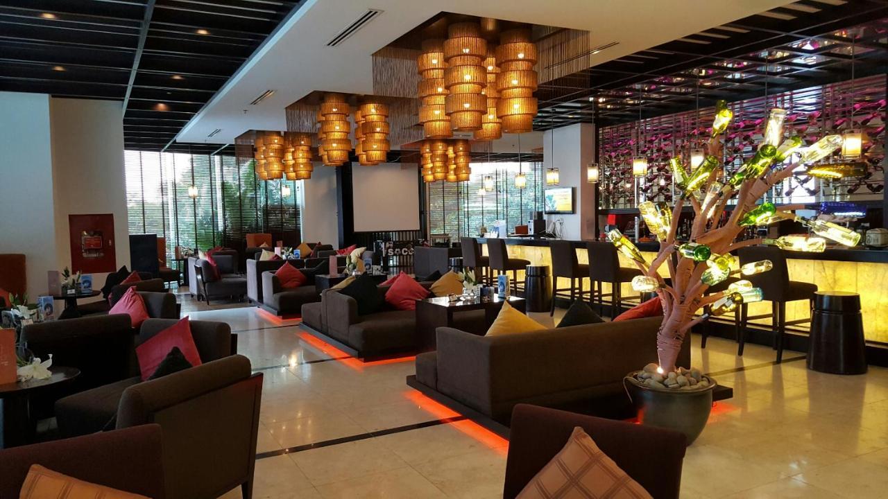 Novotel Bay Hotel 4*