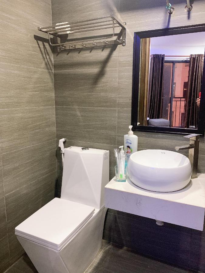 Majestic Luxury Khách sạn 3*