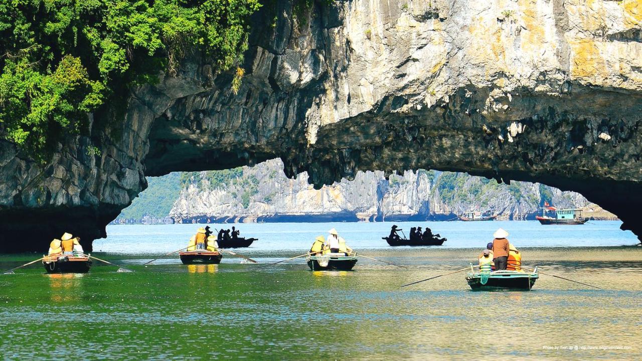 Alex Hotel Ha Long